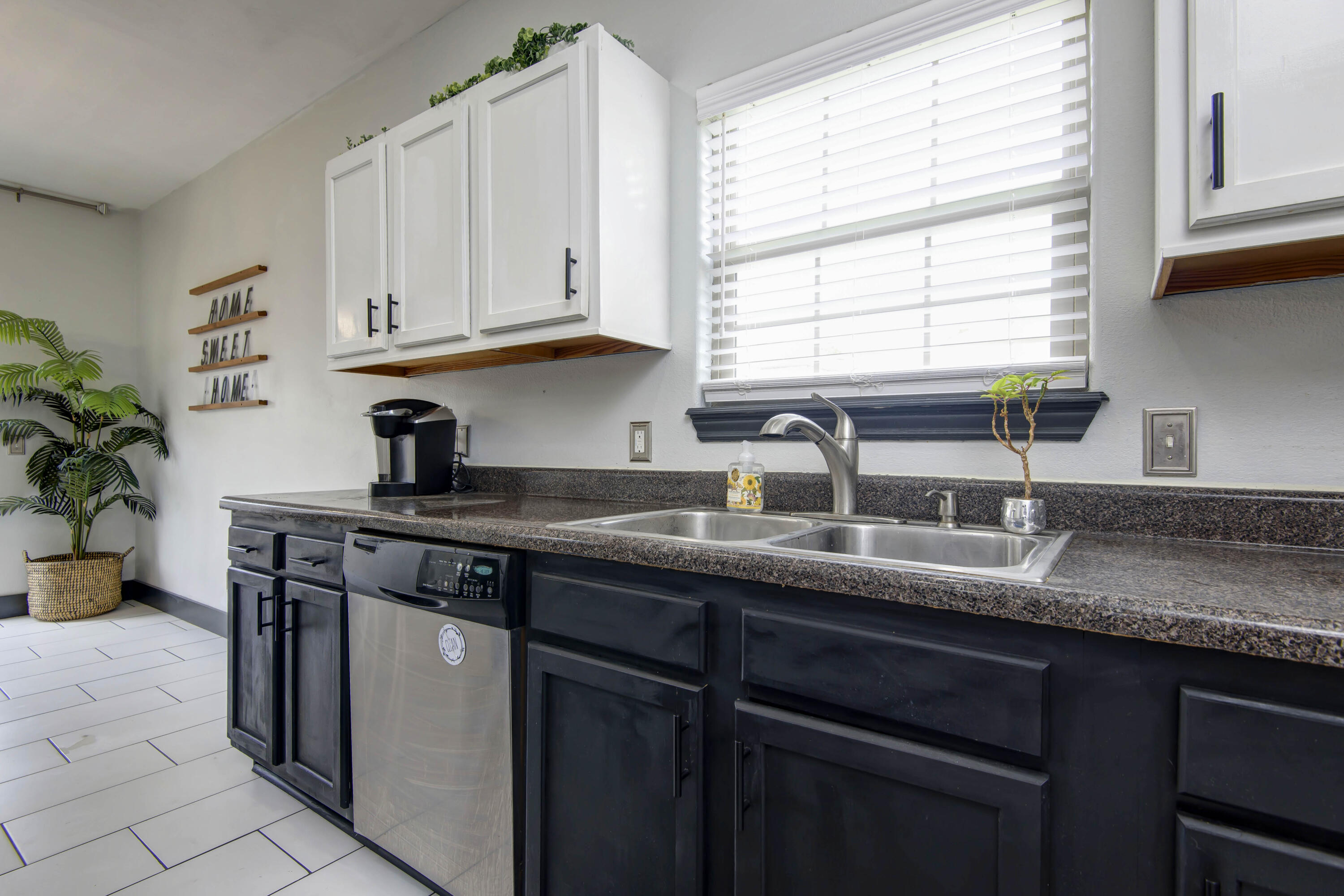 701 Silver Streak Road Property Photo 16