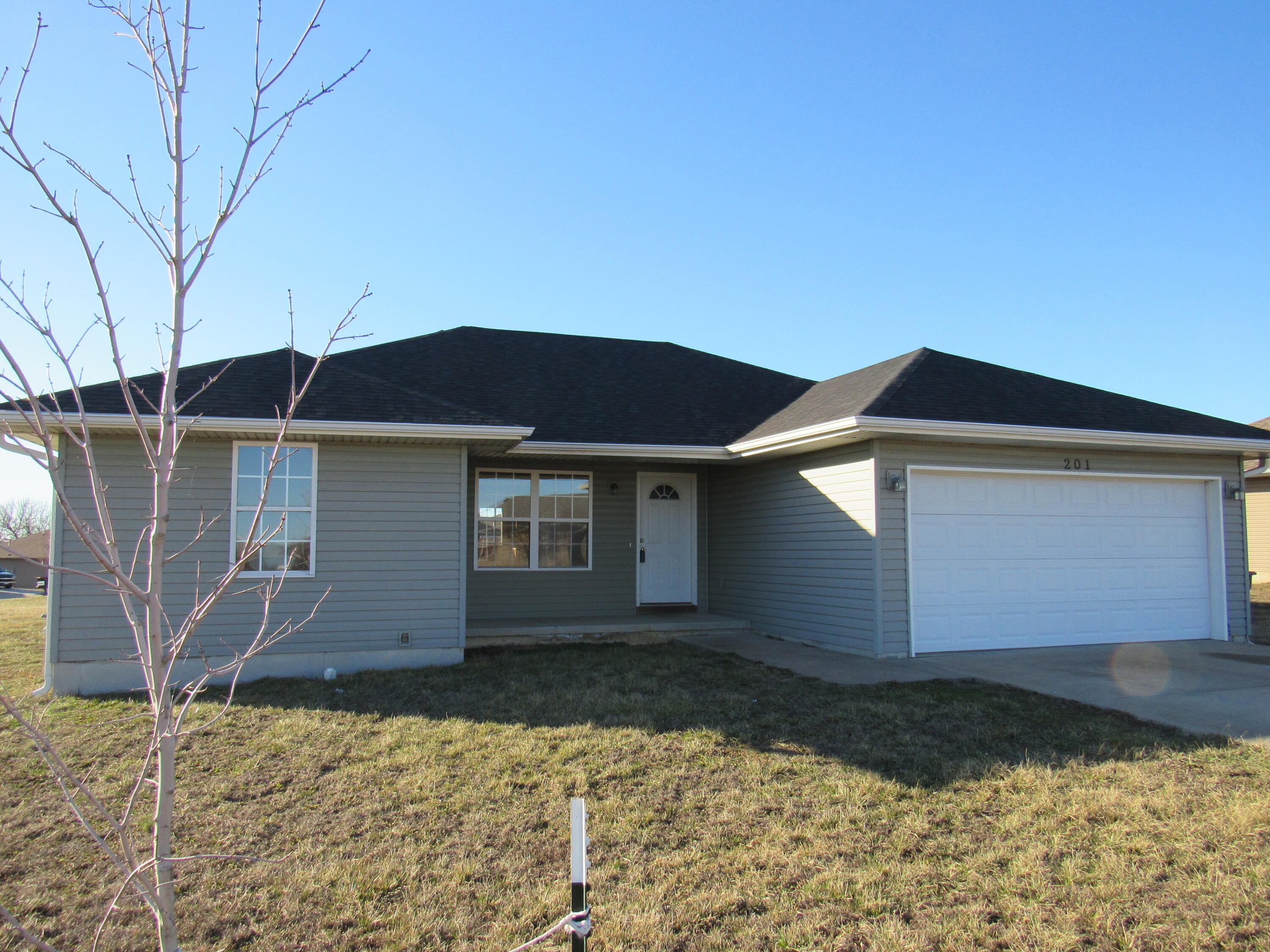 The Briars Real Estate Listings Main Image