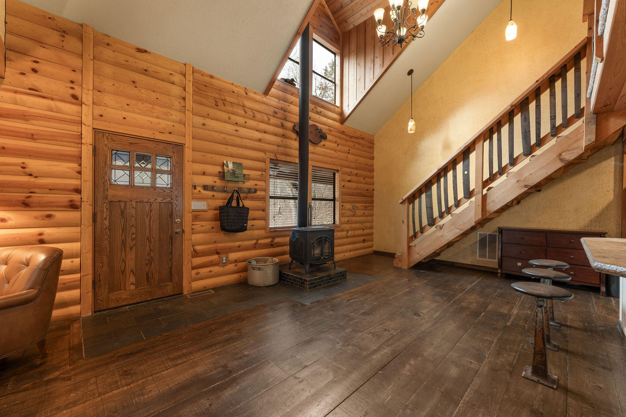 15430 Old Cricket Road West Property Photo 4