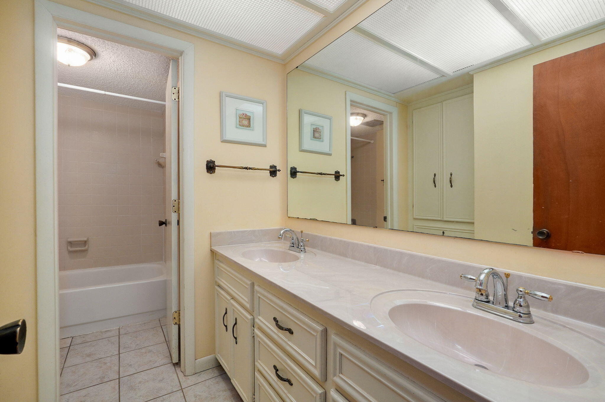 1851 East Jacqueline Street Property Photo 31