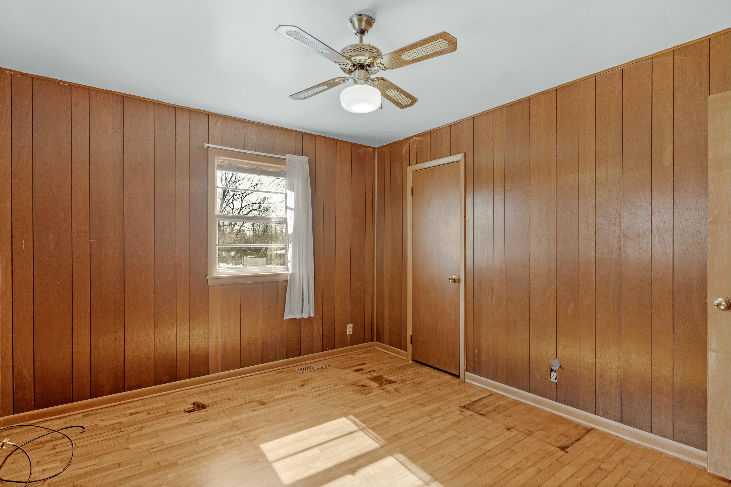 2733 West College Street Property Photo 19