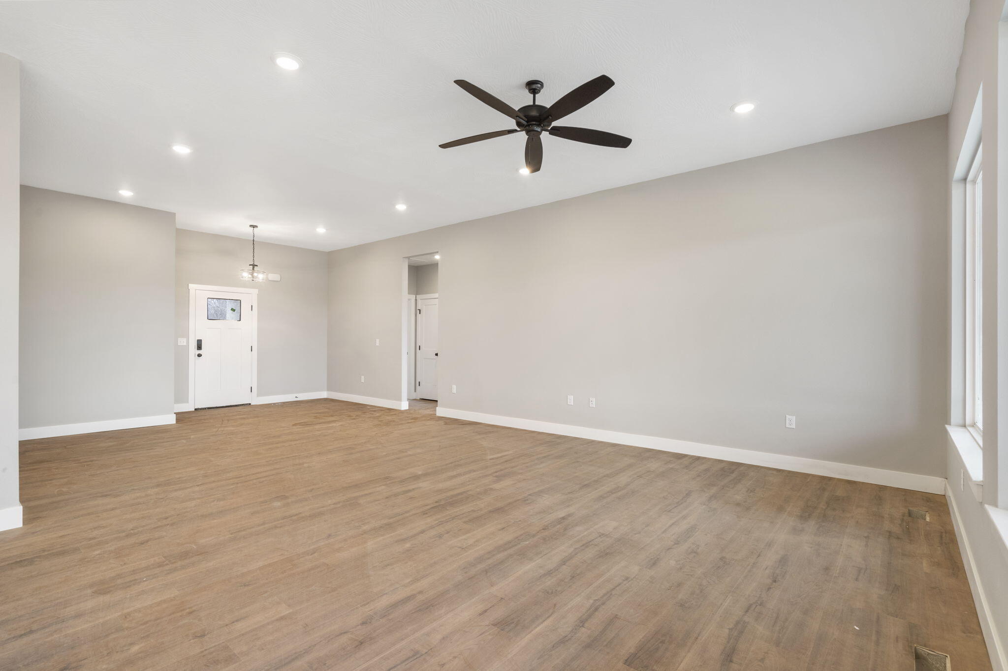 5231 Logan Drive Property Photo 5