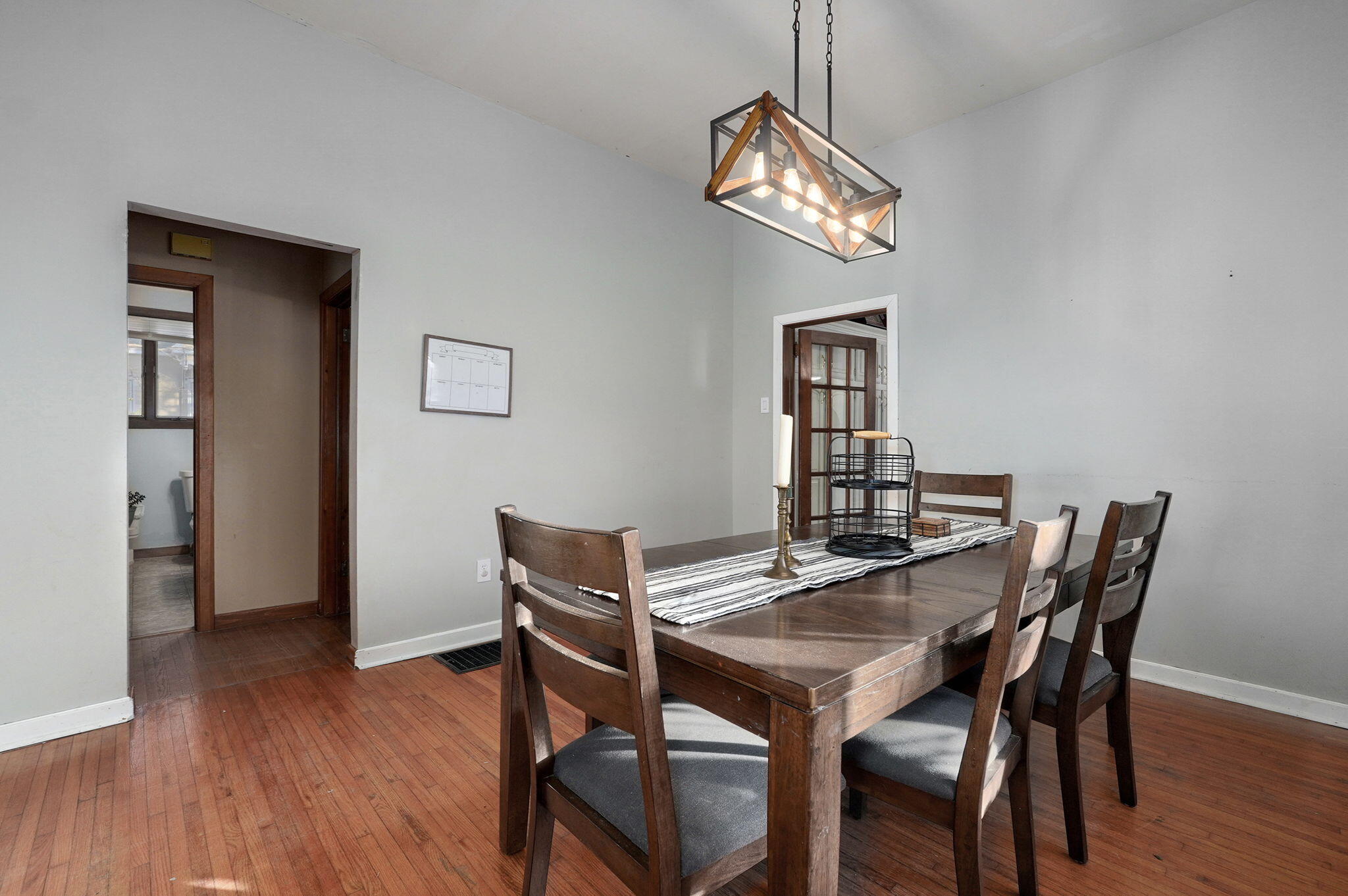 539 East Center Street Property Photo 12