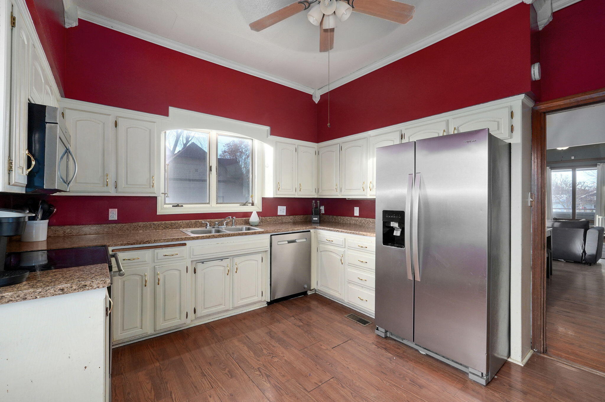 539 East Center Street Property Photo 14