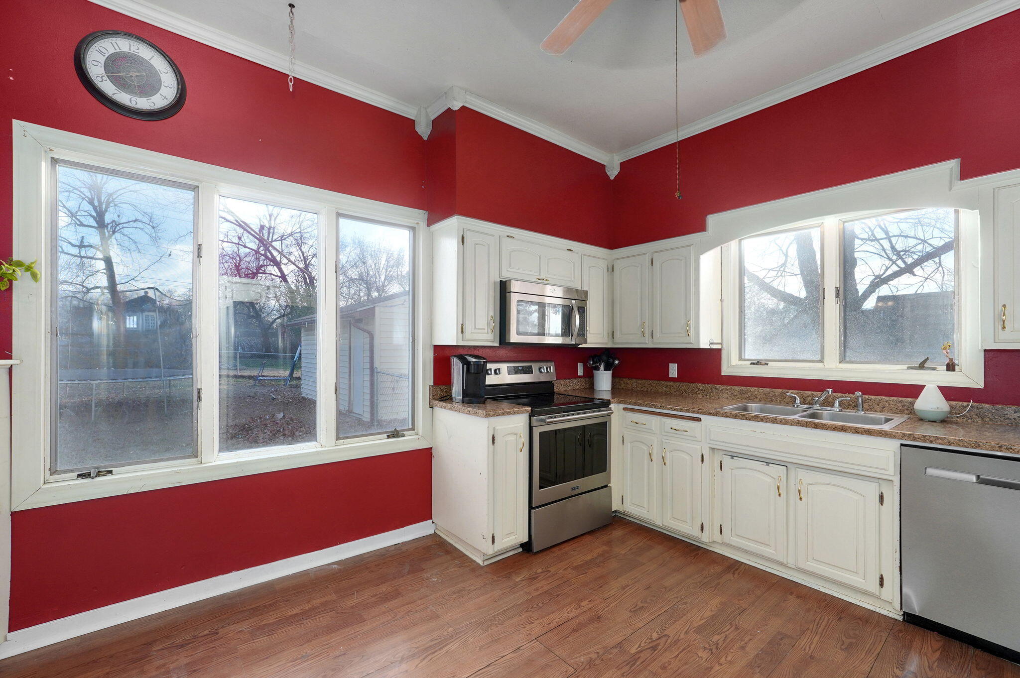 539 East Center Street Property Photo 15