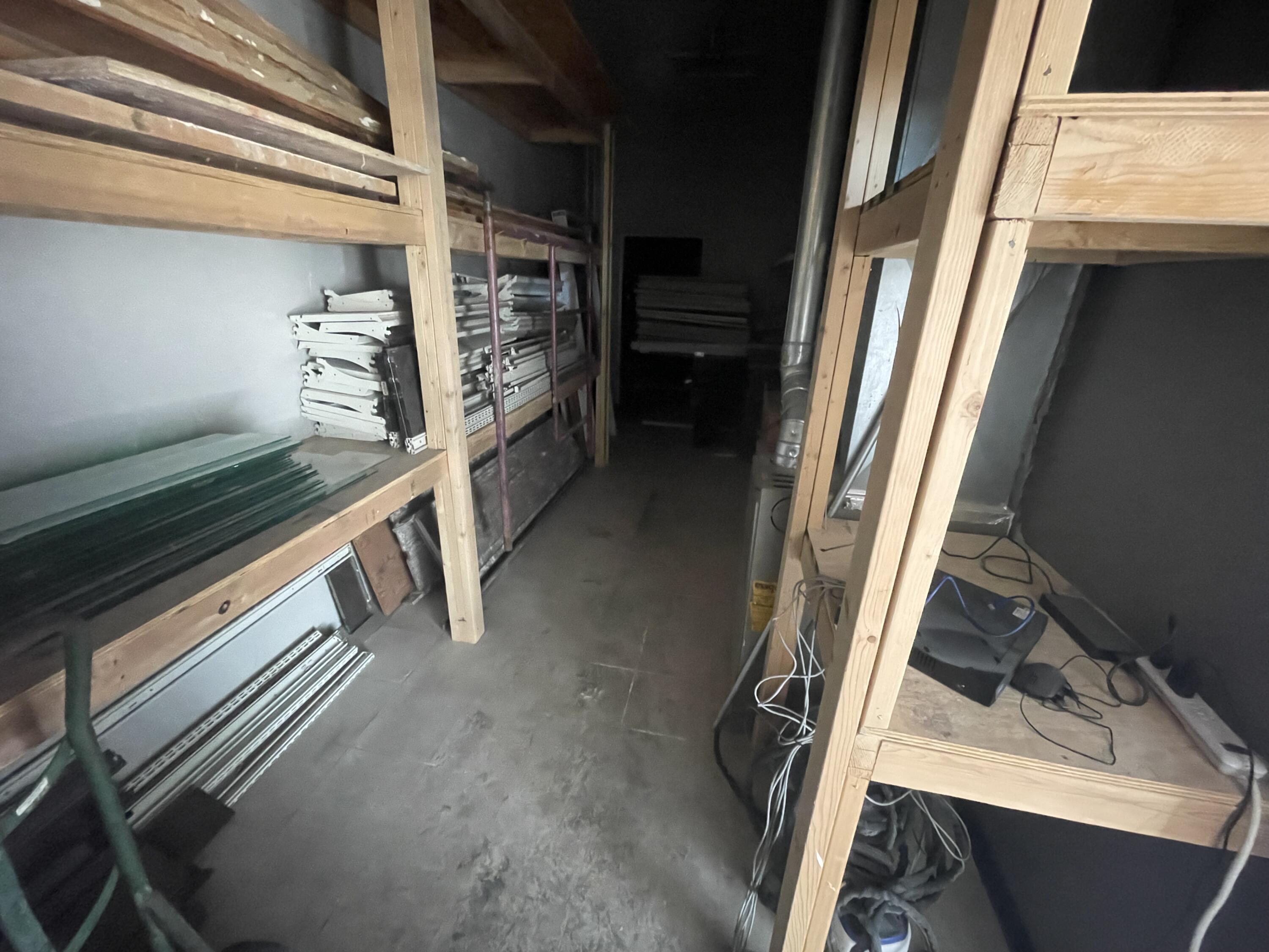920 West Kearney Street Property Photo 8