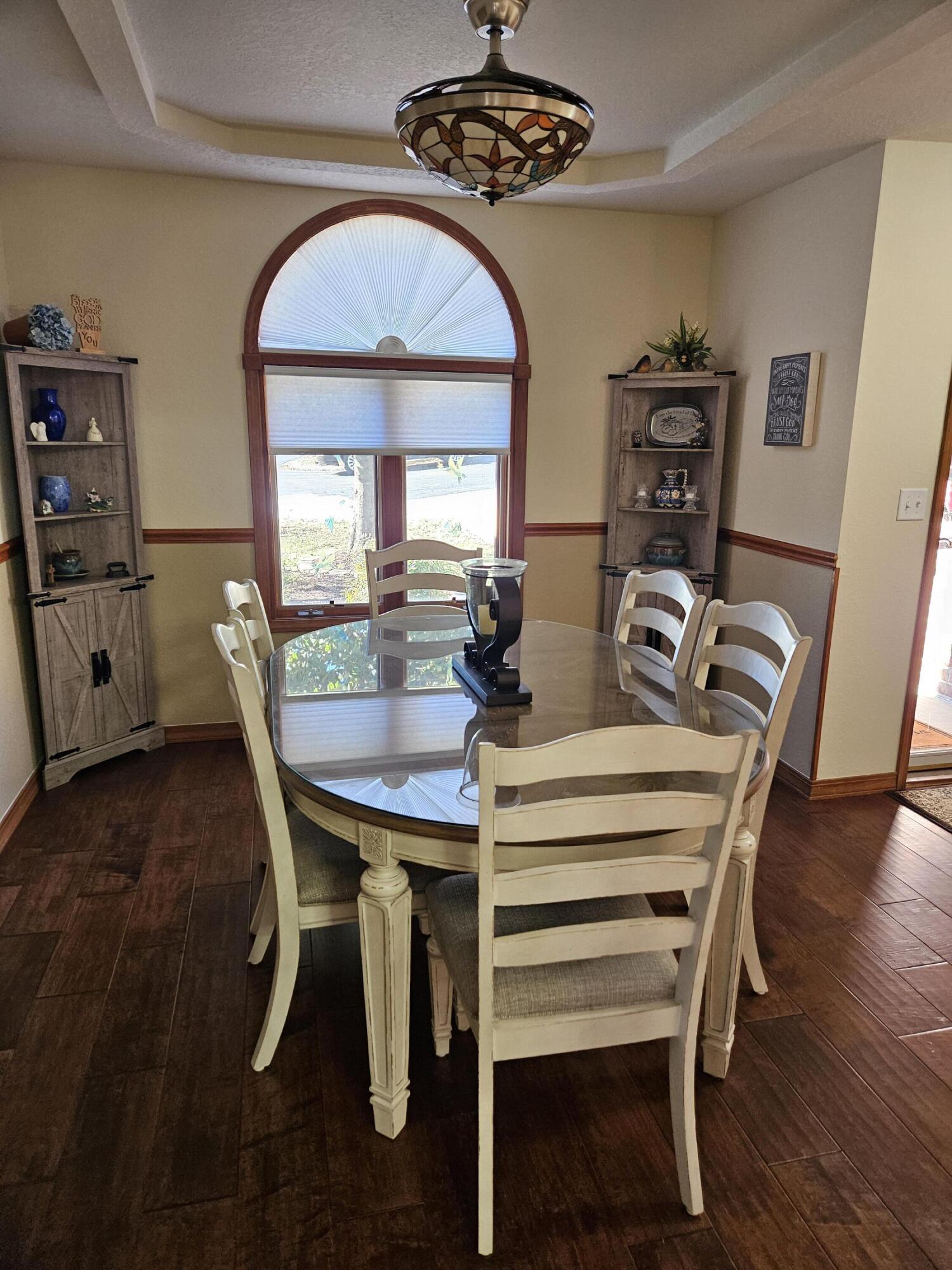 209 Eagle Pointe Drive Property Photo 4