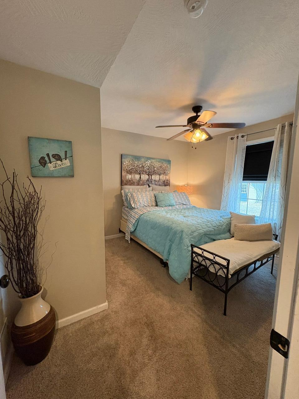 2219 East Huntington Street Property Photo 5