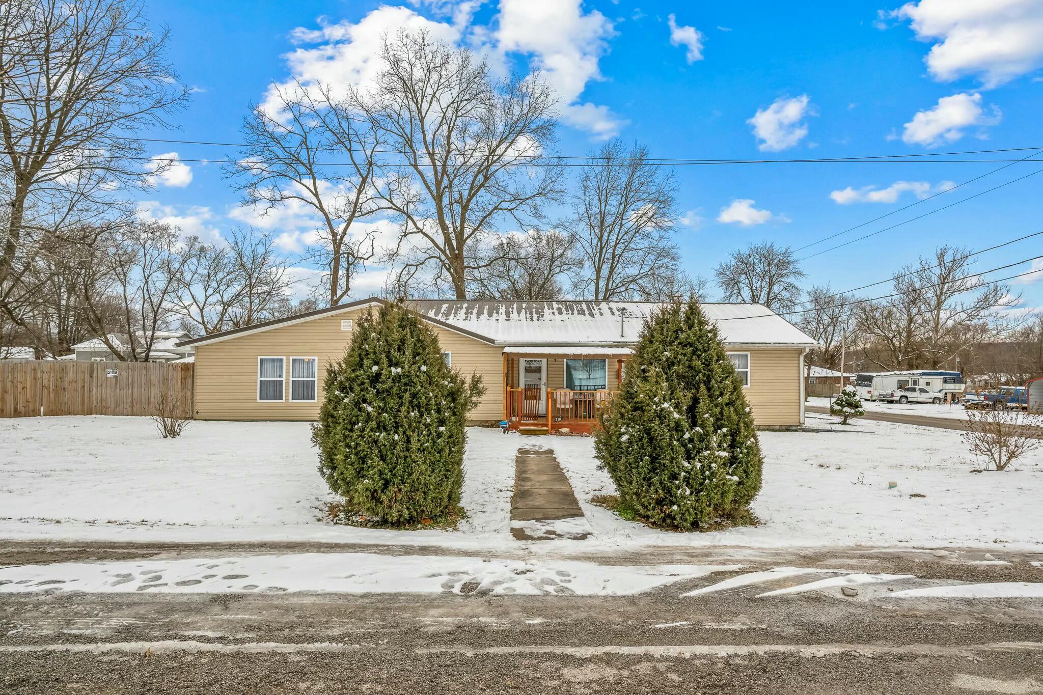 310 West English Street Property Photo 1
