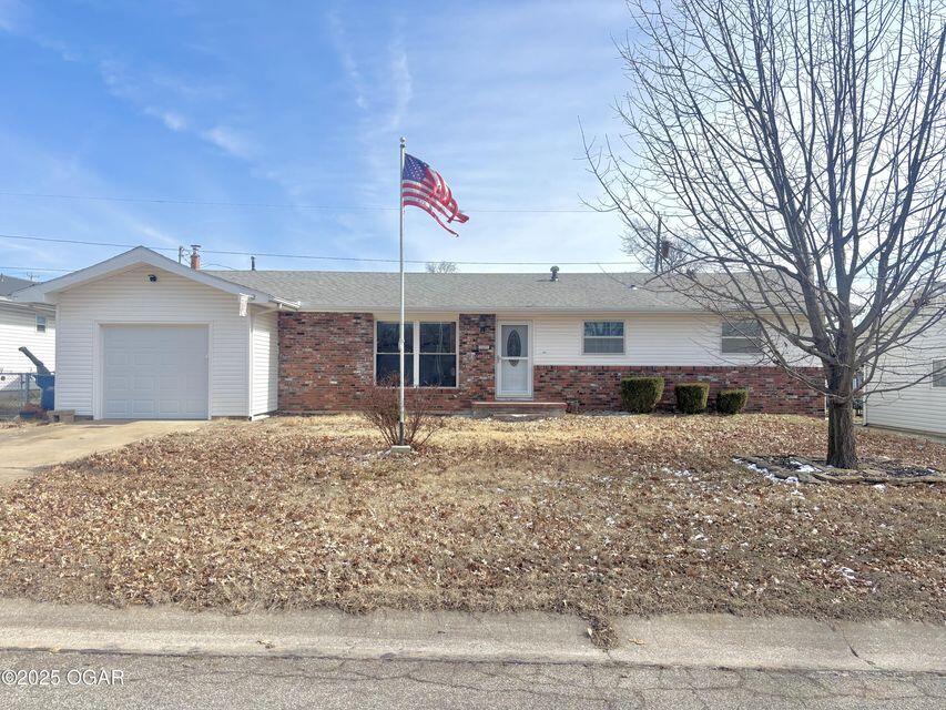 2419 South Ozark Avenue Property Photo