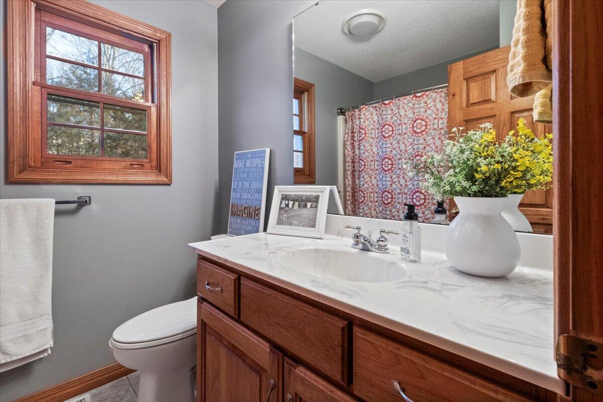 1219 County Road 6170 Property Photo 23