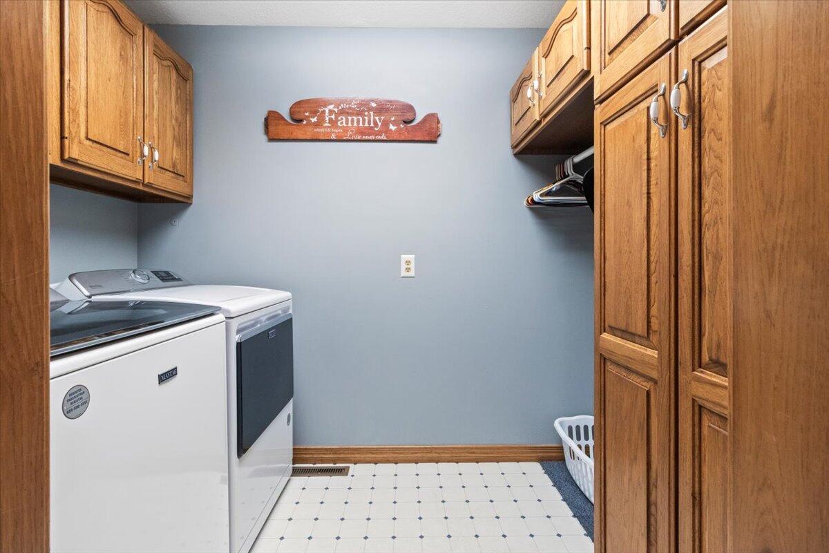 1219 County Road 6170 Property Photo 26