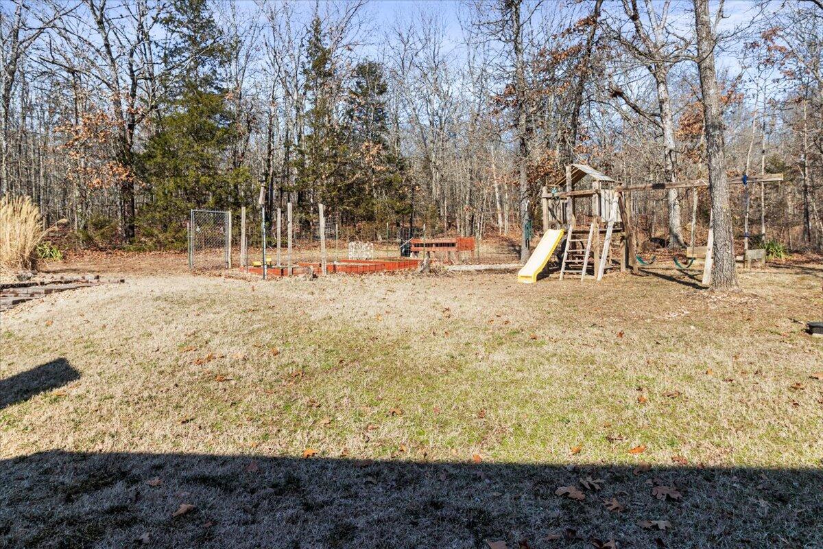 1219 County Road 6170 Property Photo 27