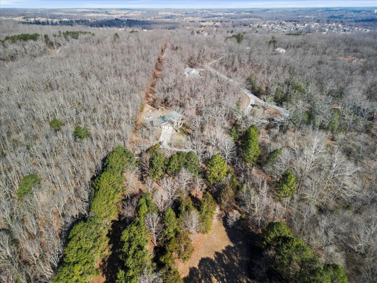 1219 County Road 6170 Property Photo 39