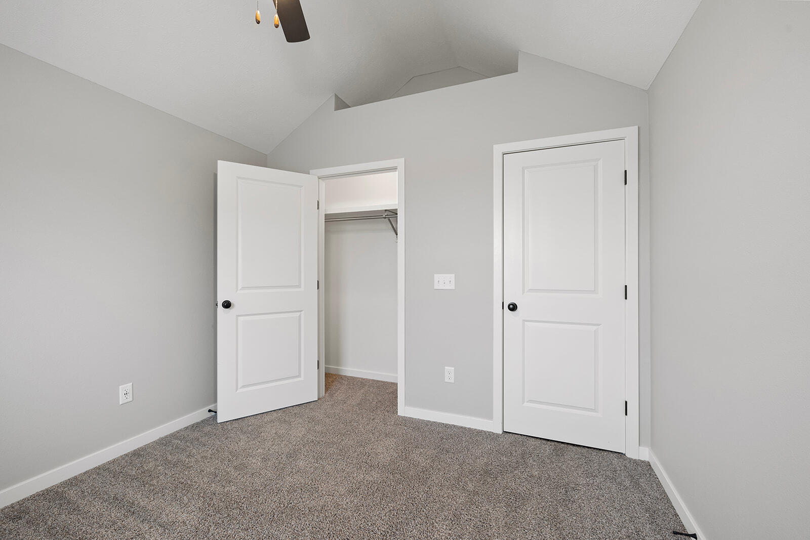 760 East Penzance Circle Property Photo 10