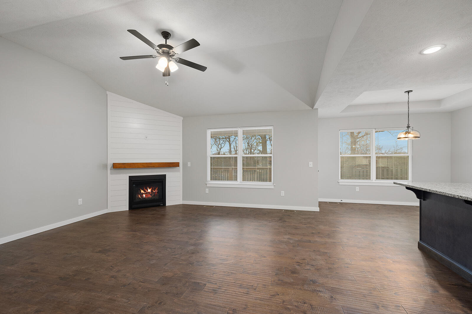 760 East Penzance Circle Property Photo 25