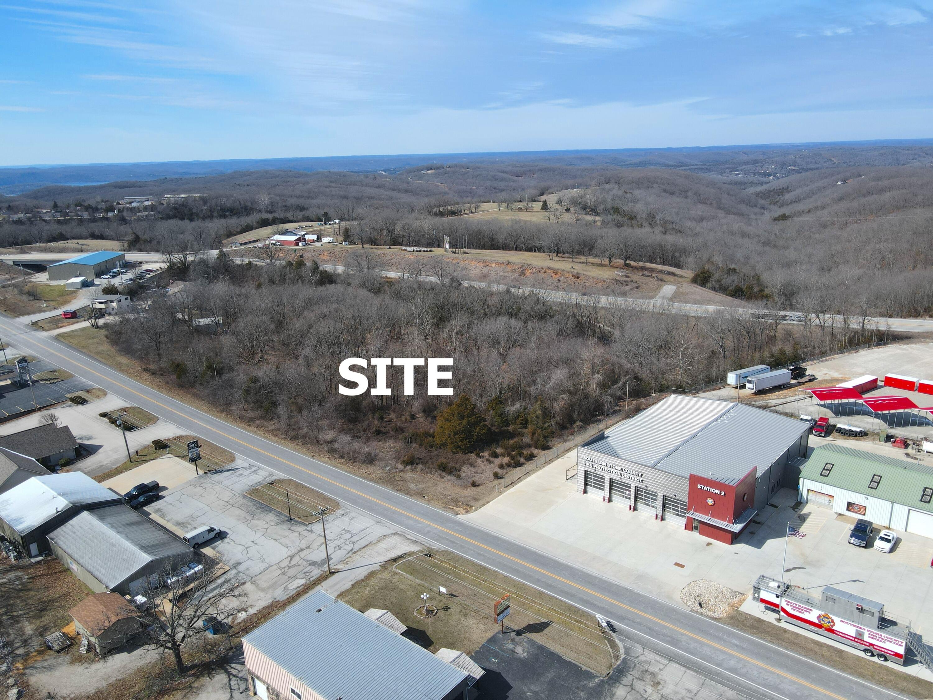 000 Business 13 Property Photo 3