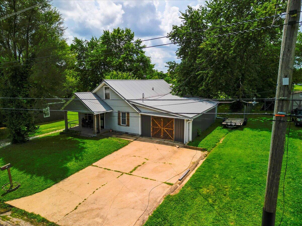 1105 North Darrell Street Property Photo