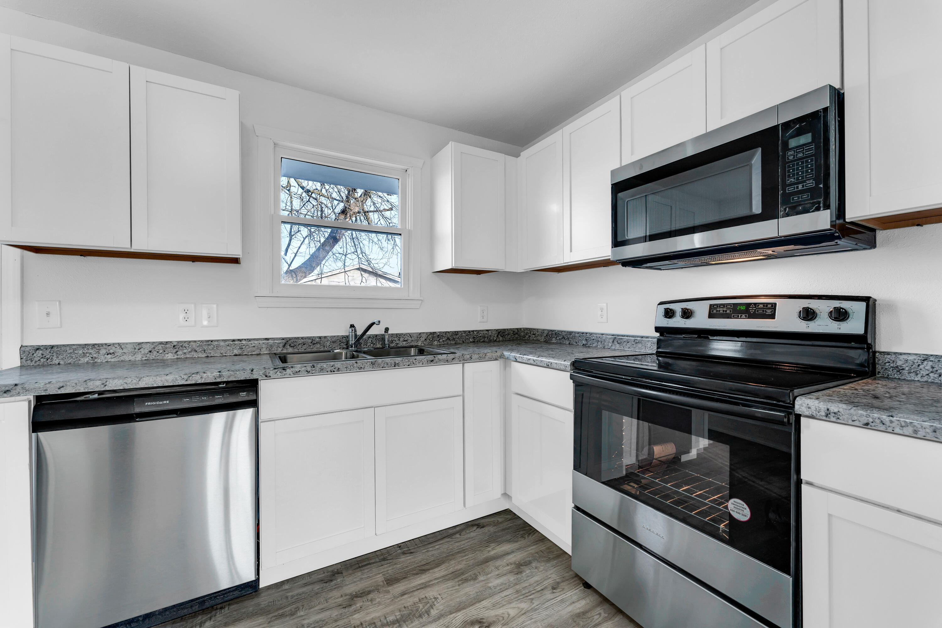 312 Mitchell Avenue Property Photo 8