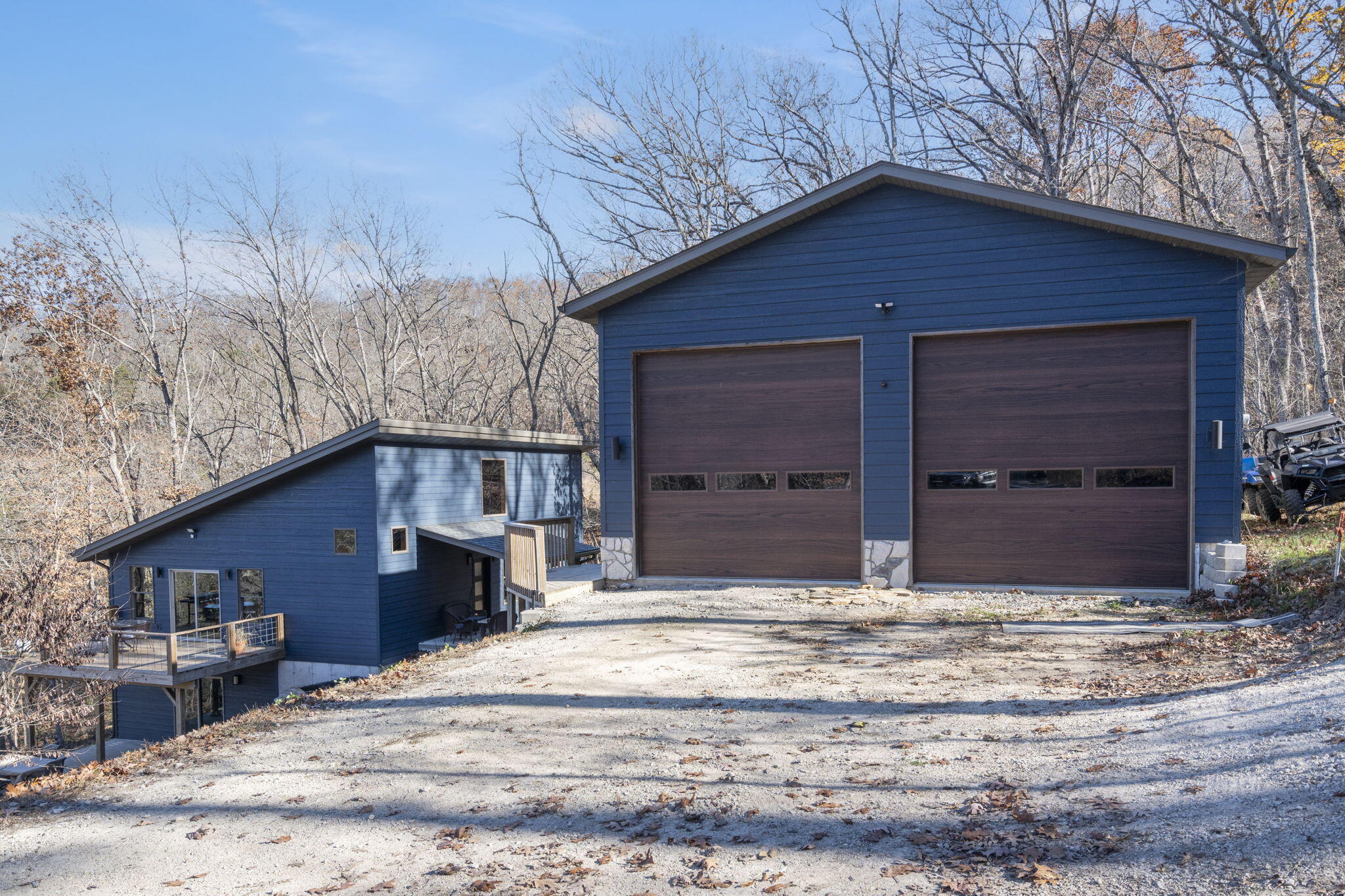 28 Irish Hills Boulevard Property Photo 14