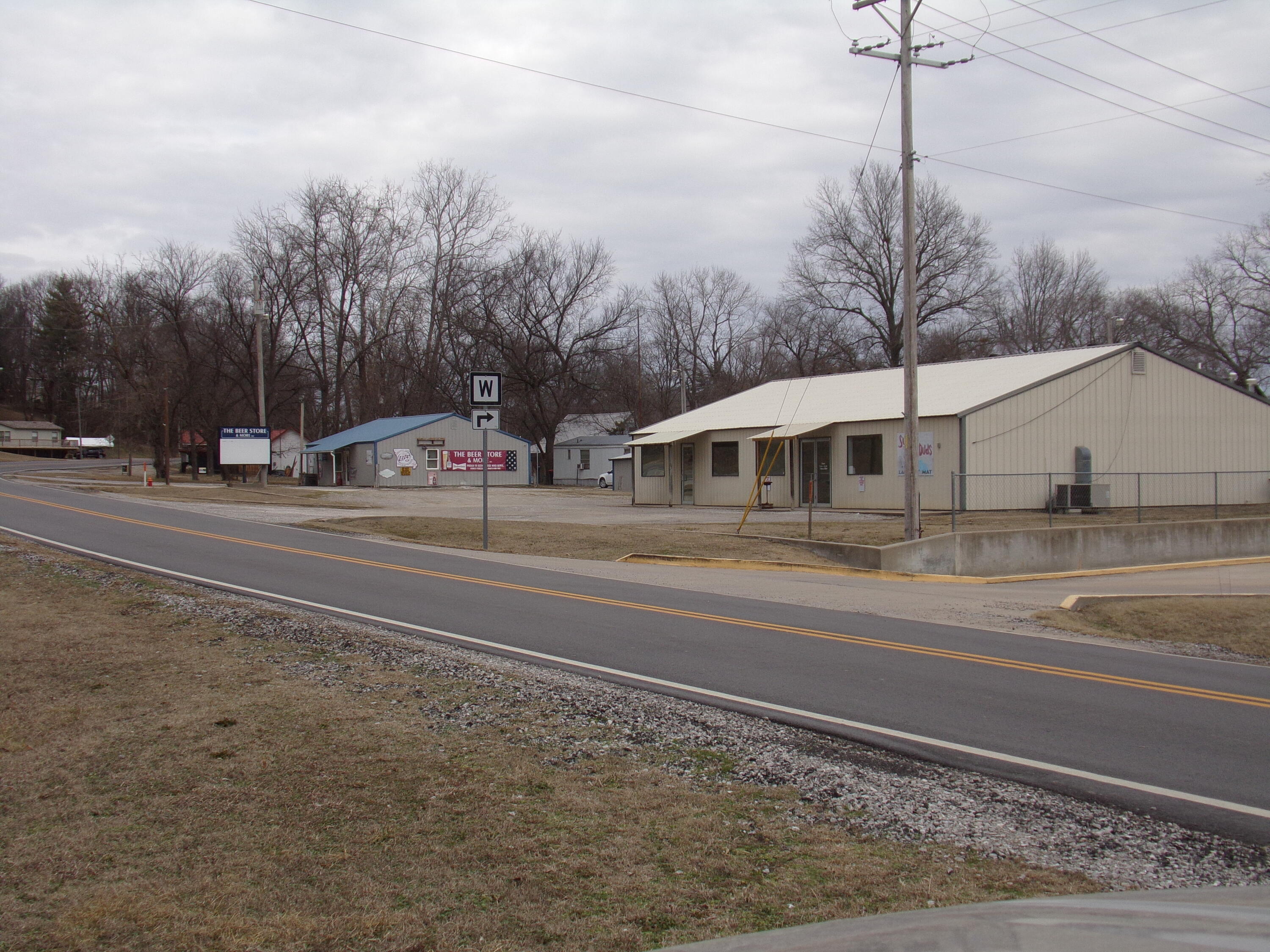 204 & 206 Jesse James Road Property Photo 2