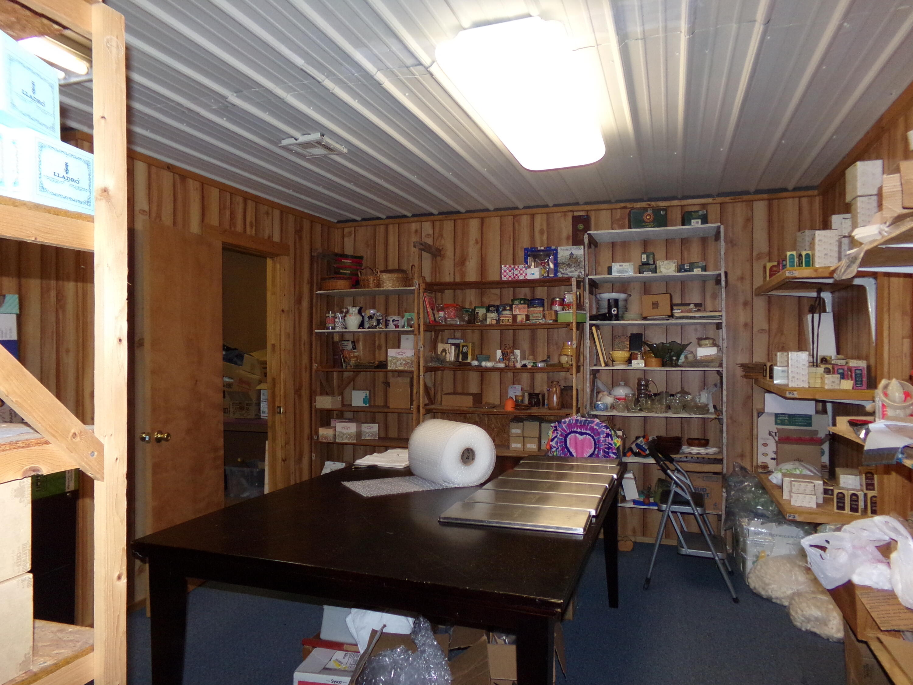 204 & 206 Jesse James Road Property Photo 15