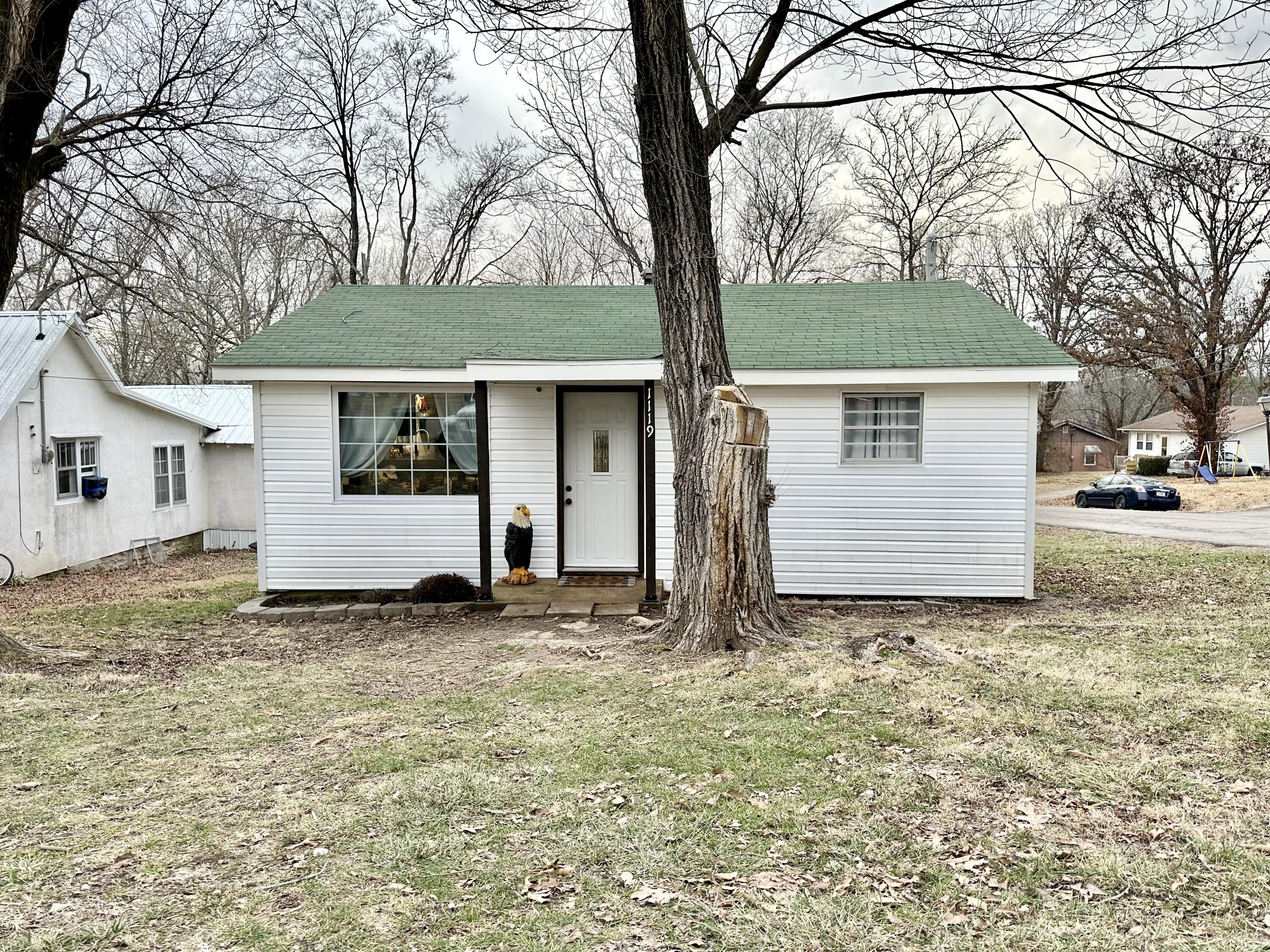 1119 Cedar Ave Property Photo 1