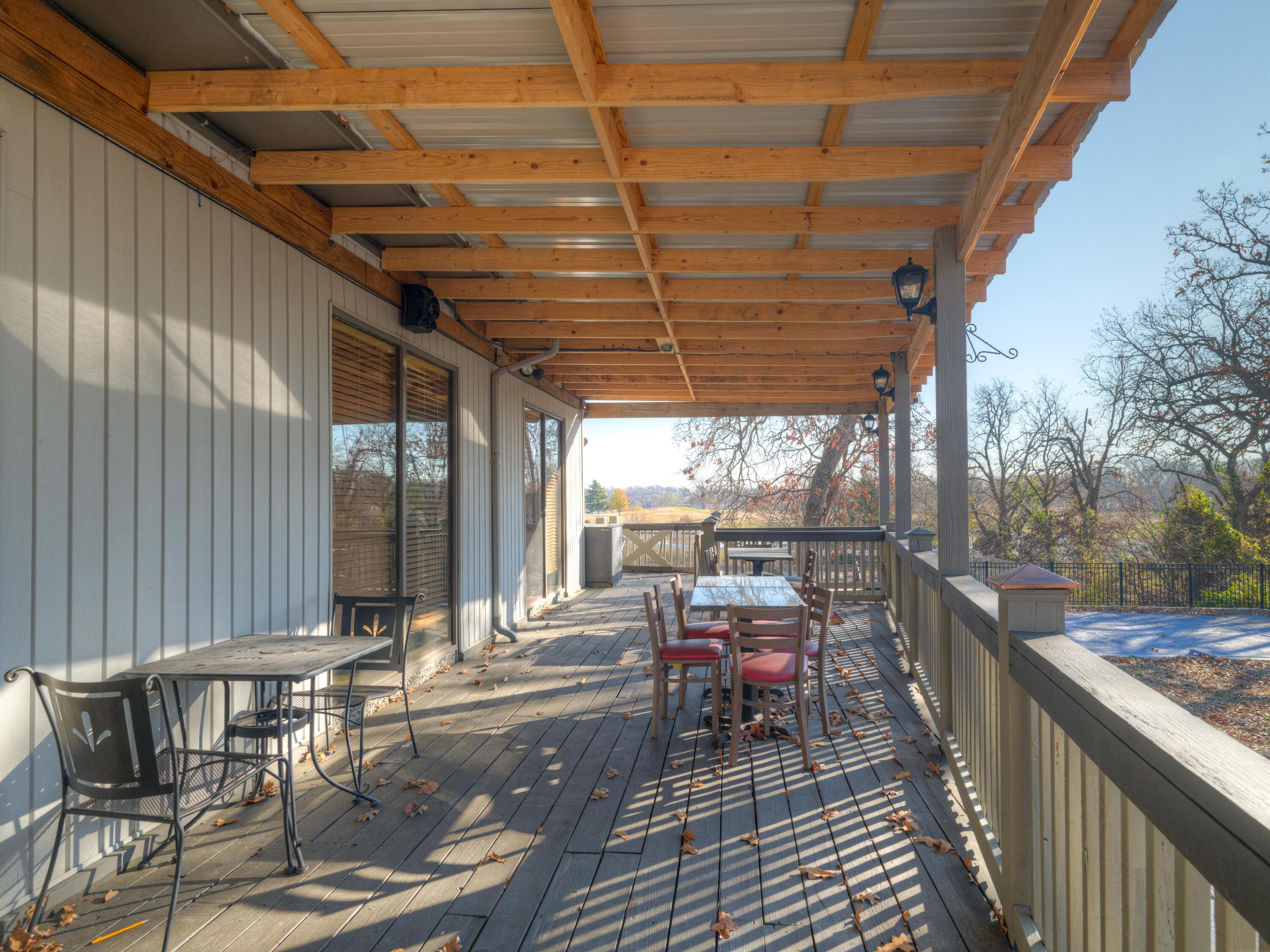 988 South Country Club Road Property Photo 35