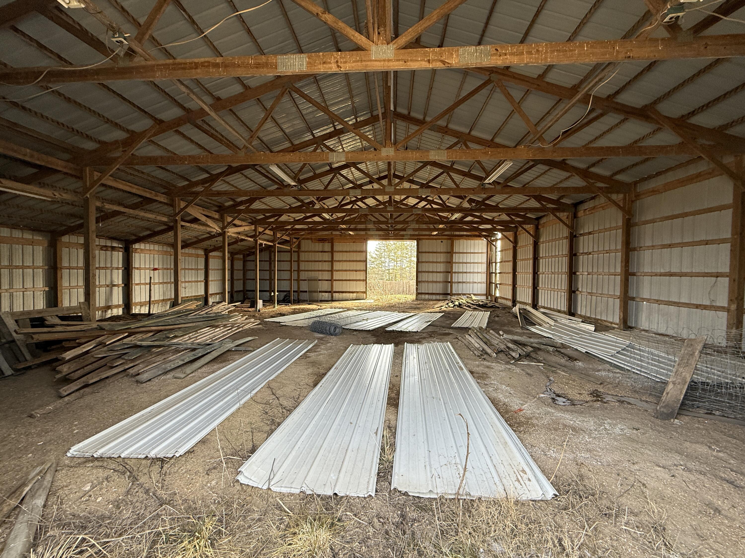 950 Highway 95 Property Photo 4