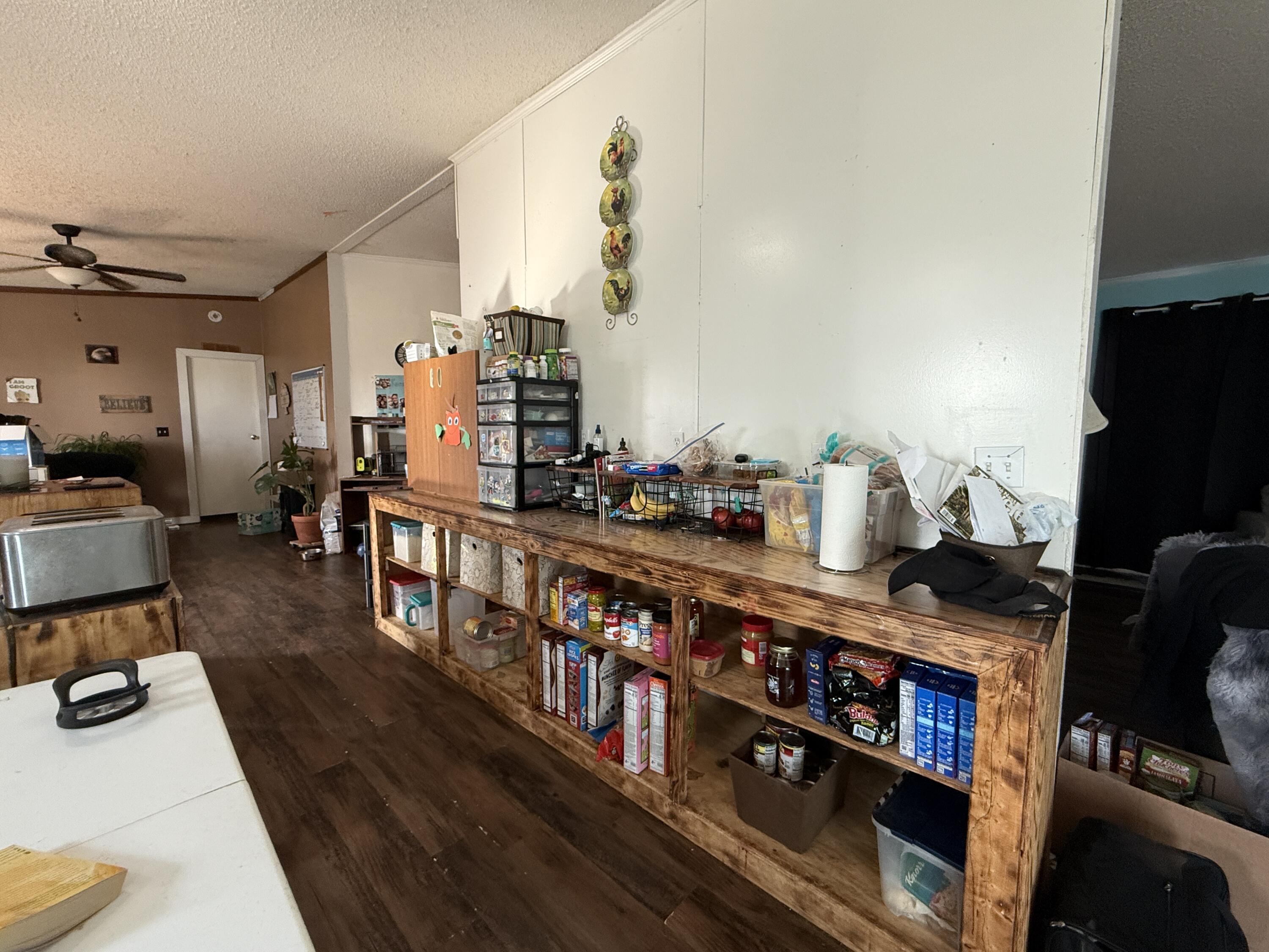 950 Highway 95 Property Photo 16