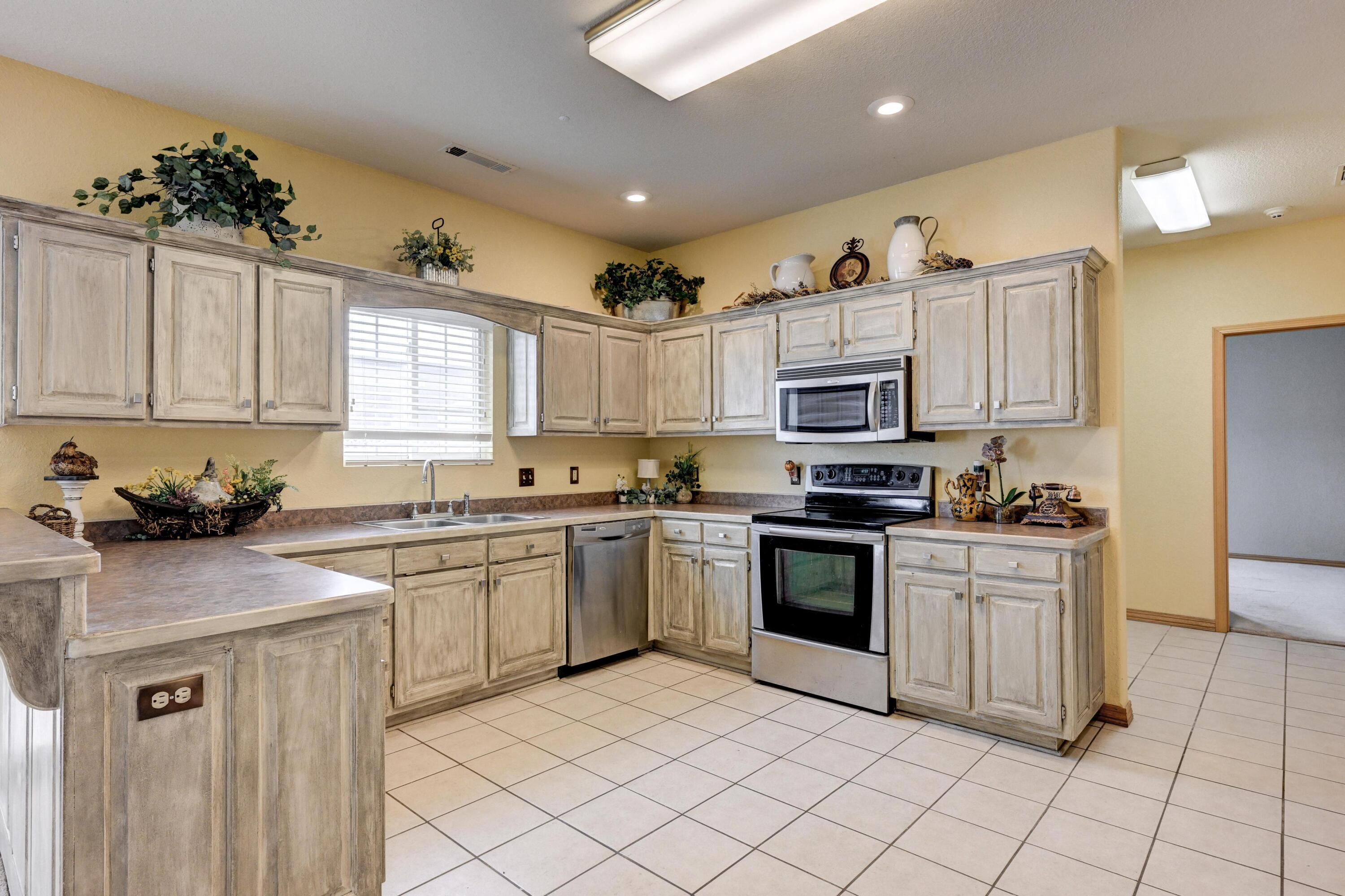 4320 Wisteria Way Property Photo 18