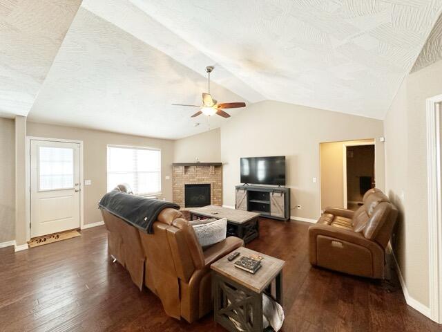 2689 East Keystone Drive Property Photo 2
