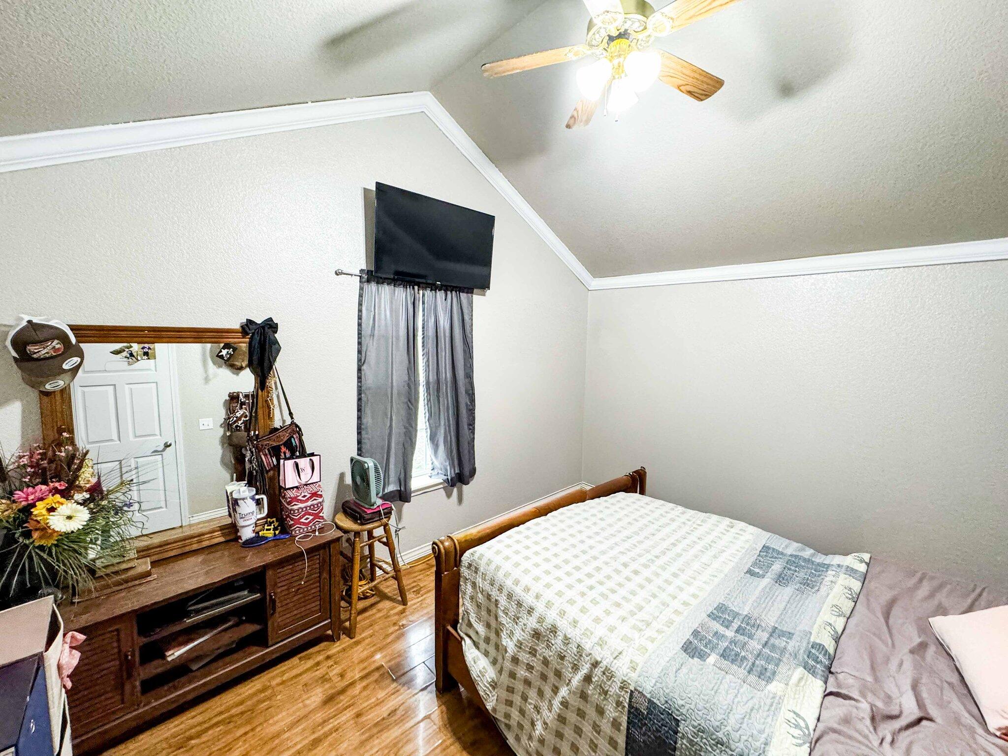 9998 Farm Road 2240 Property Photo 14