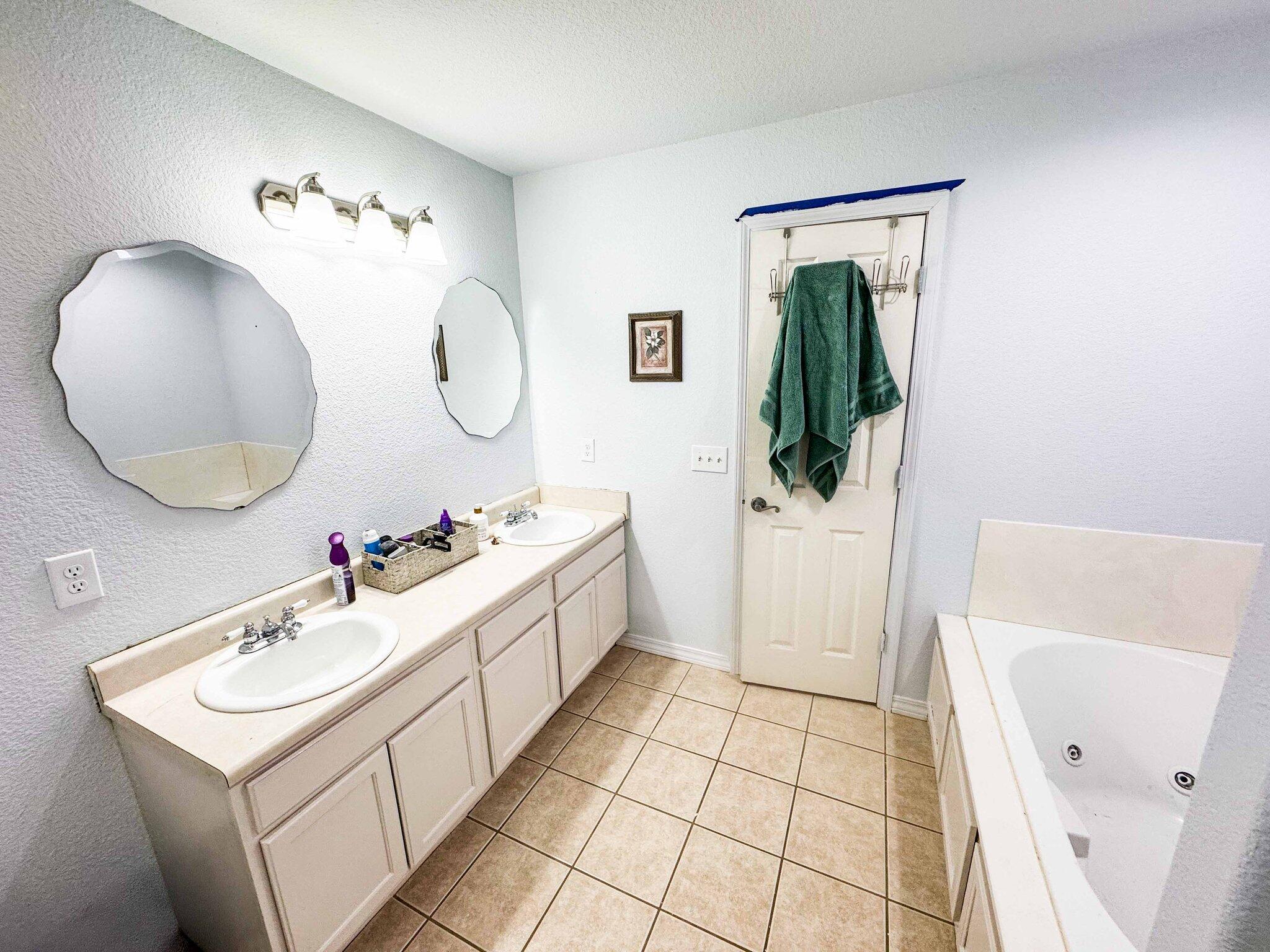 9998 Farm Road 2240 Property Photo 15