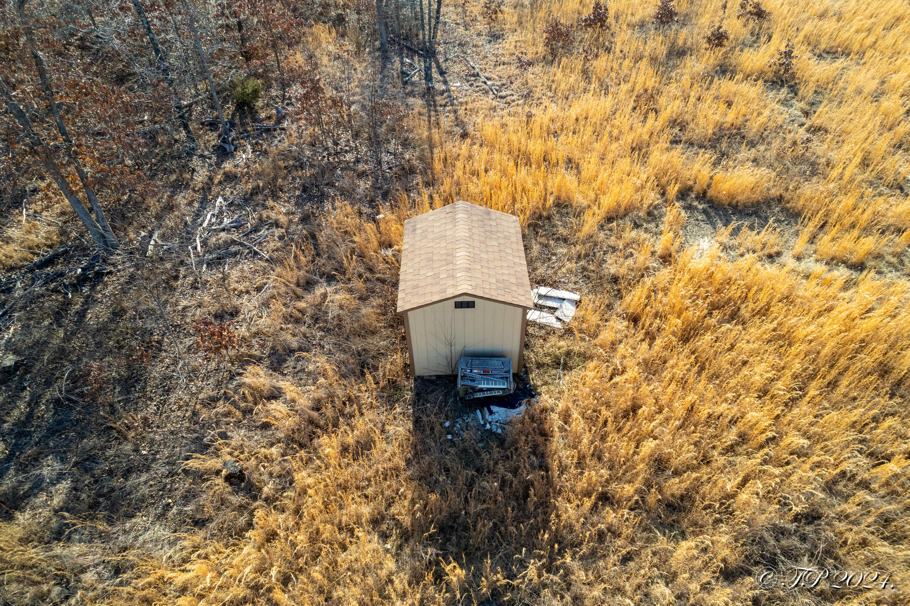 17373 State Route H Property Photo 11