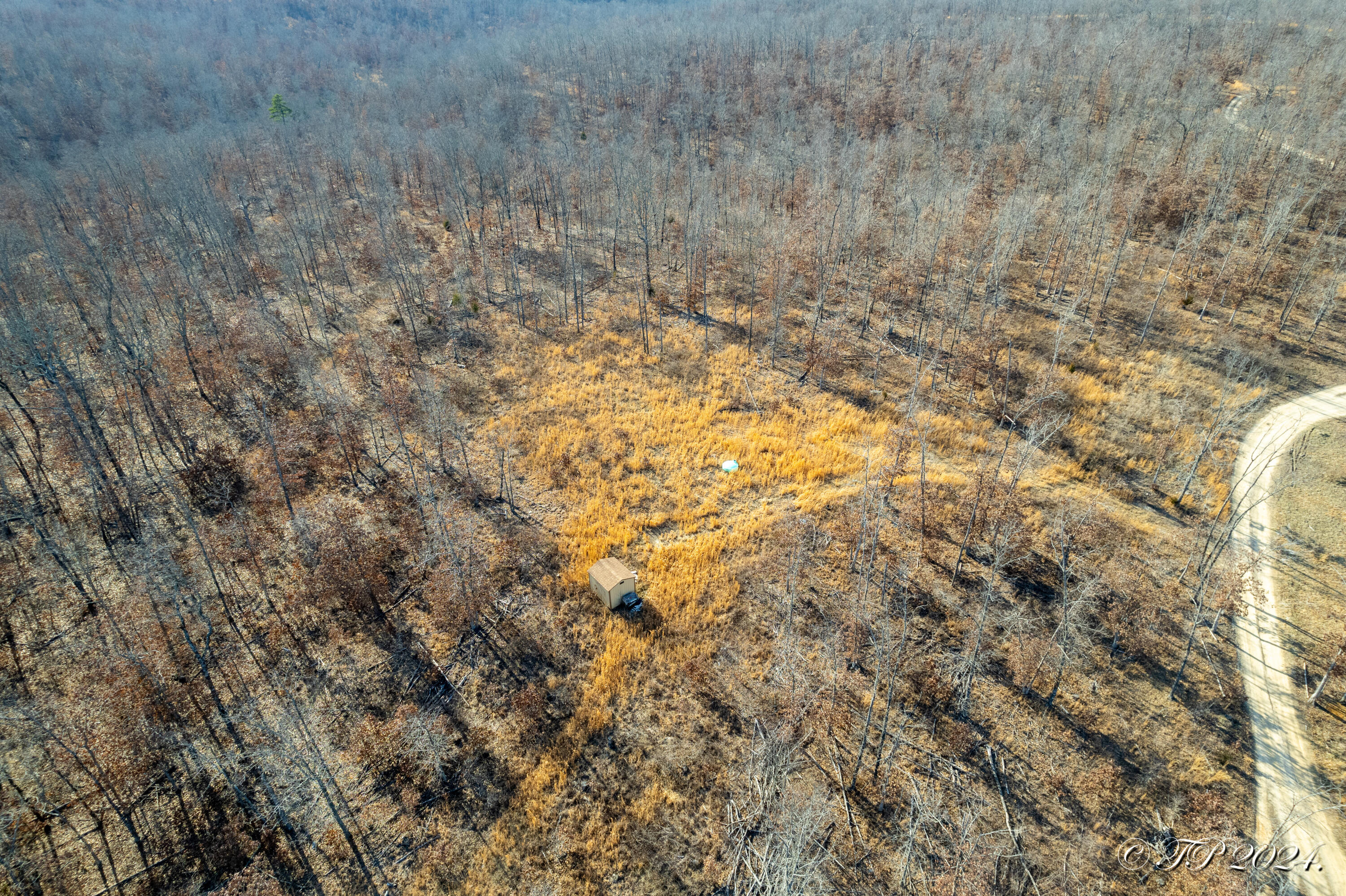 17373 State Route H Property Photo 13