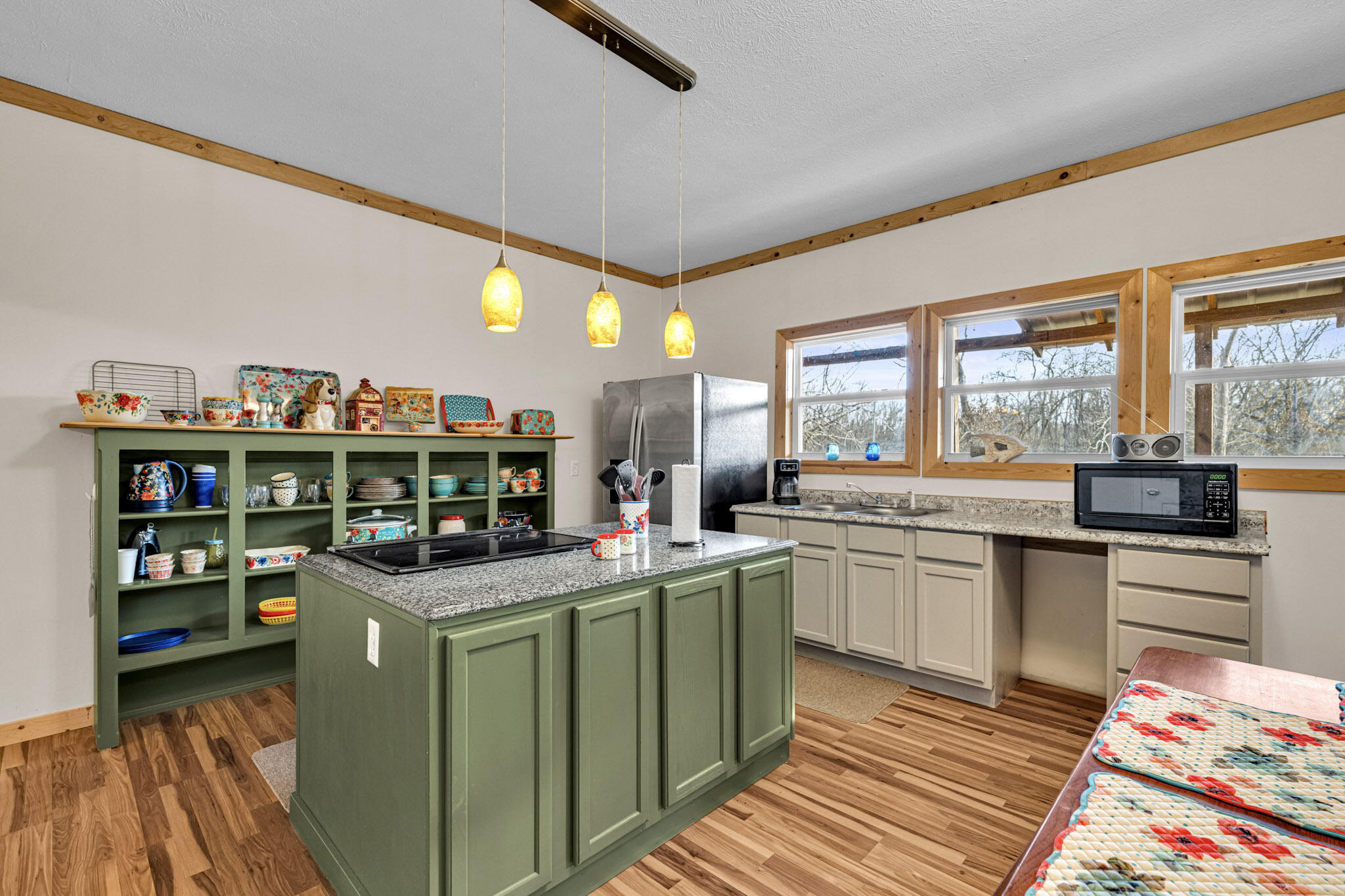 305 Thomas Street Property Photo 10