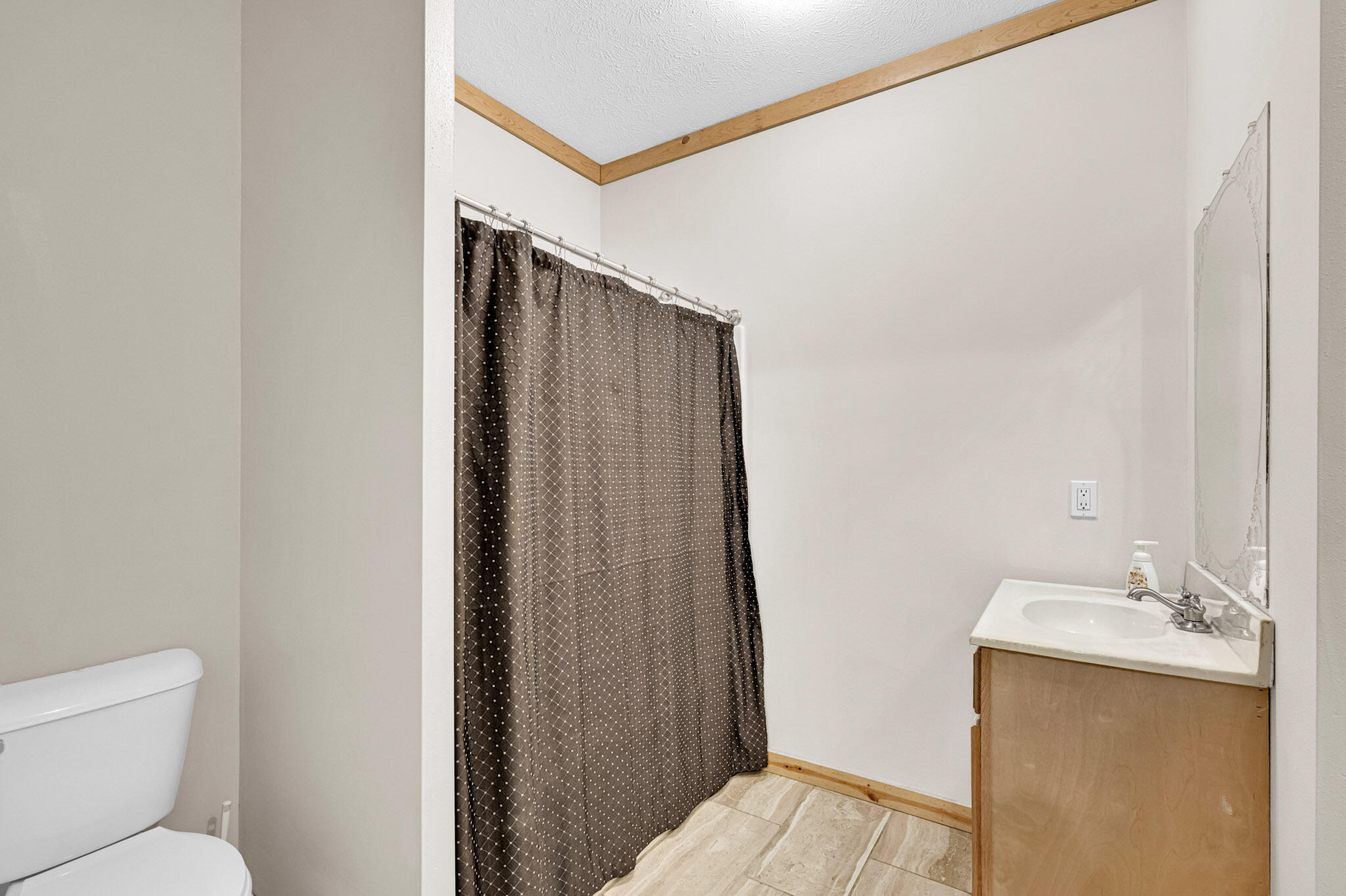 305 Thomas Street Property Photo 17