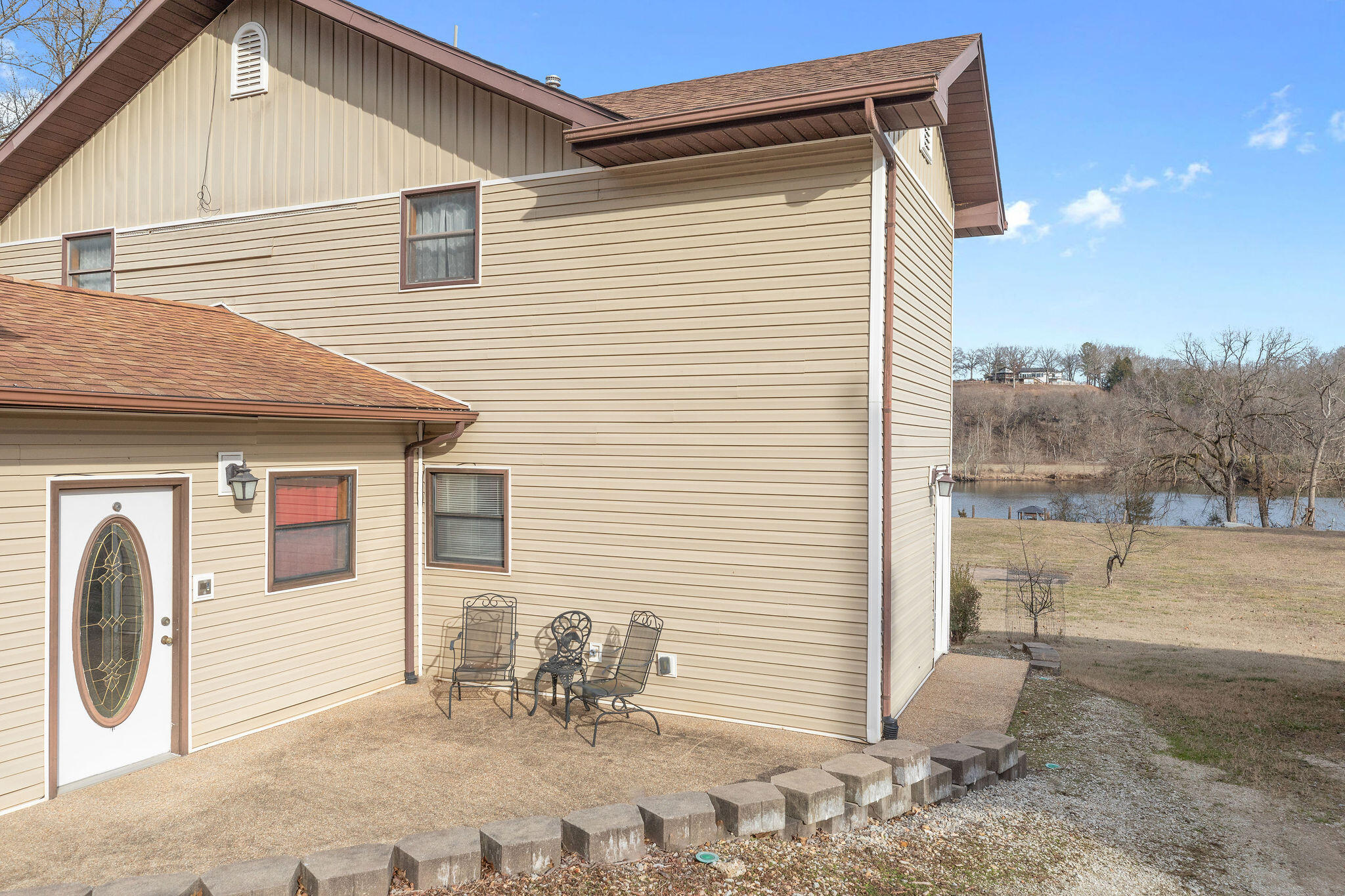 314 Easy Street Property Photo 3