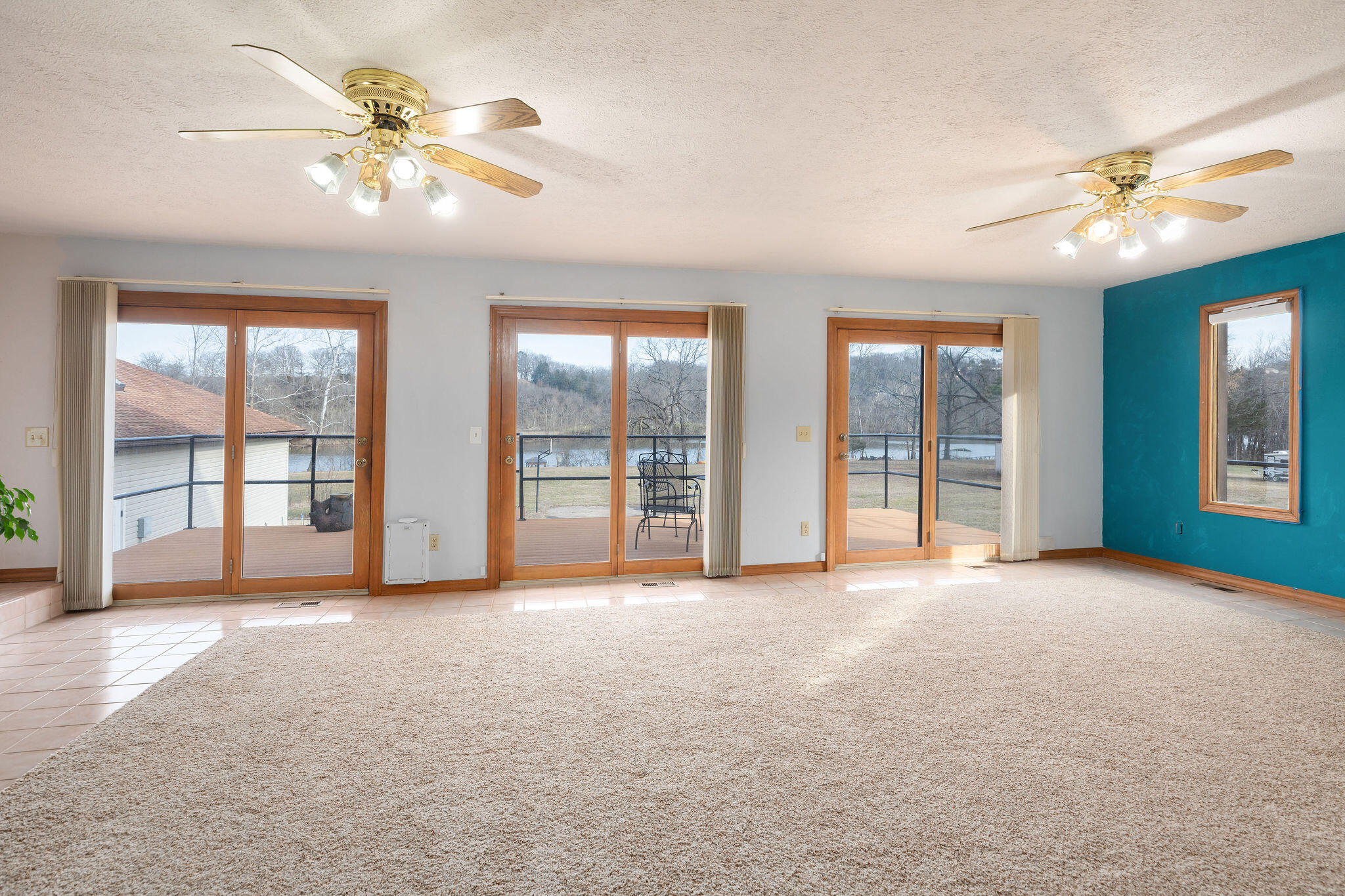 314 Easy Street Property Photo 8