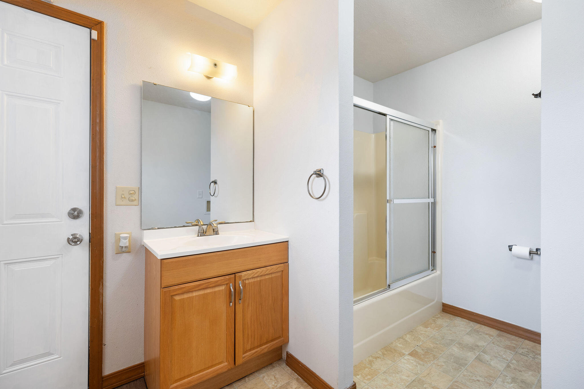 314 Easy Street Property Photo 11
