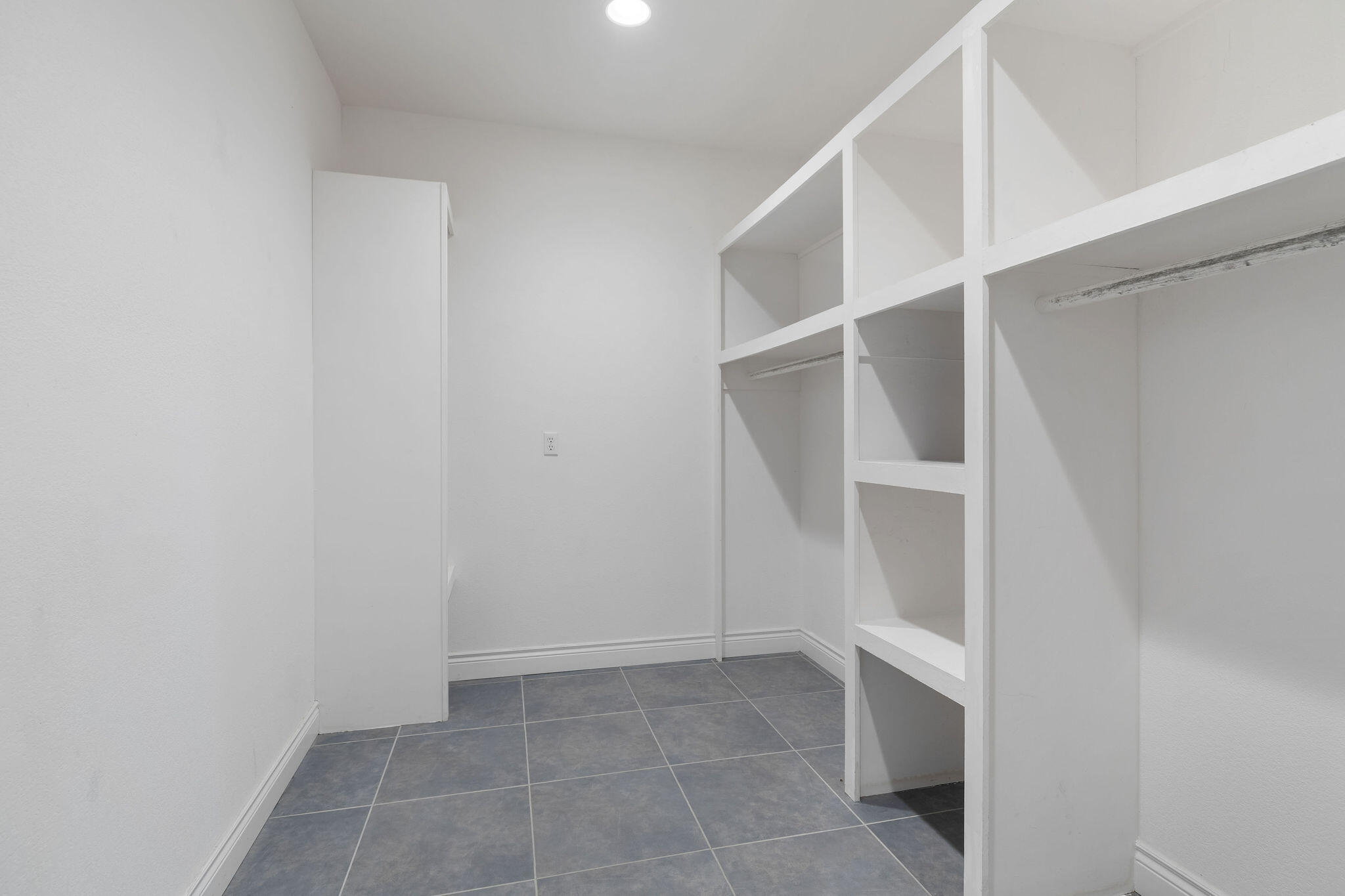 314 Easy Street Property Photo 16