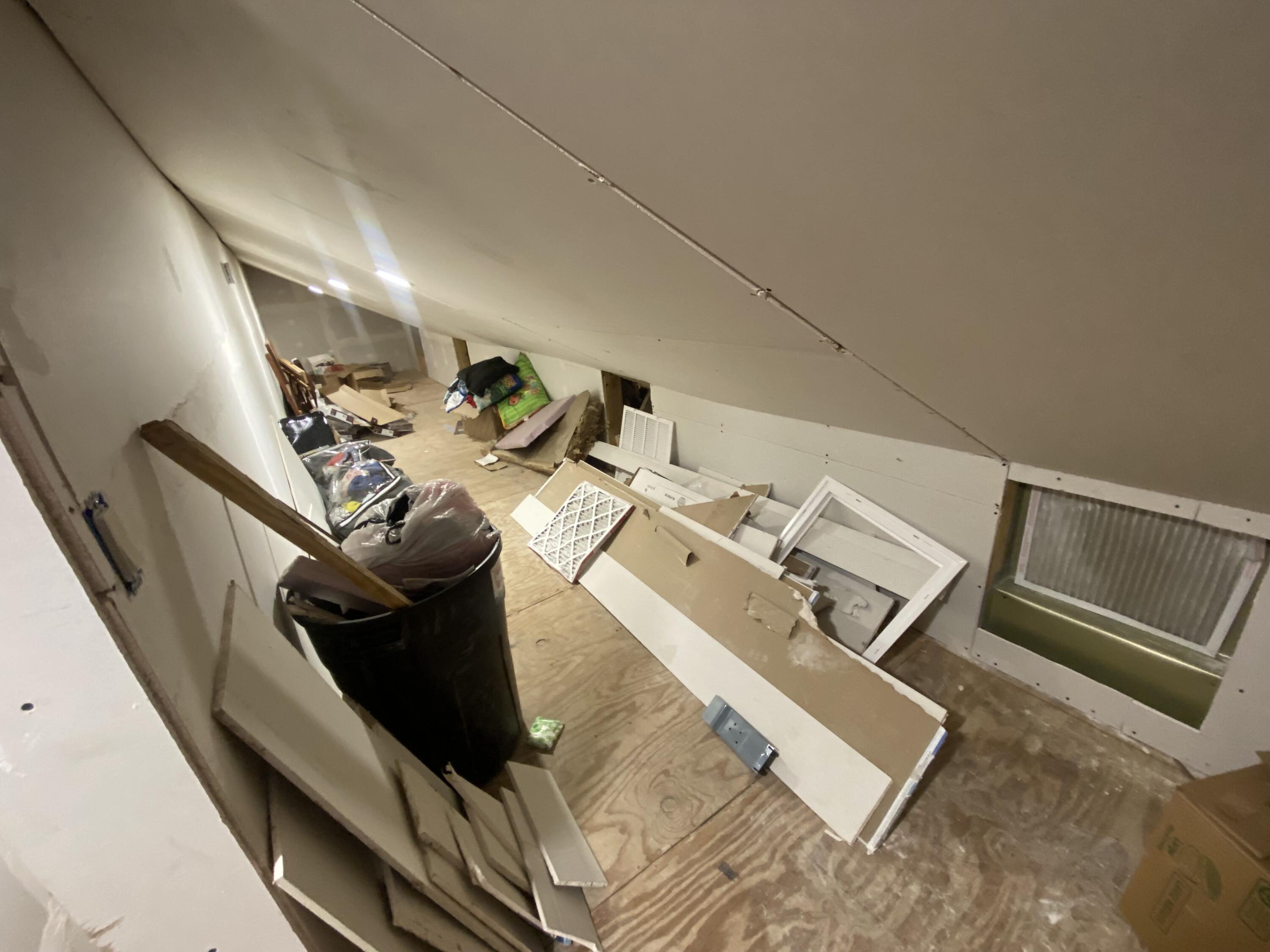 828 South Glenn Avenue Property Photo 31