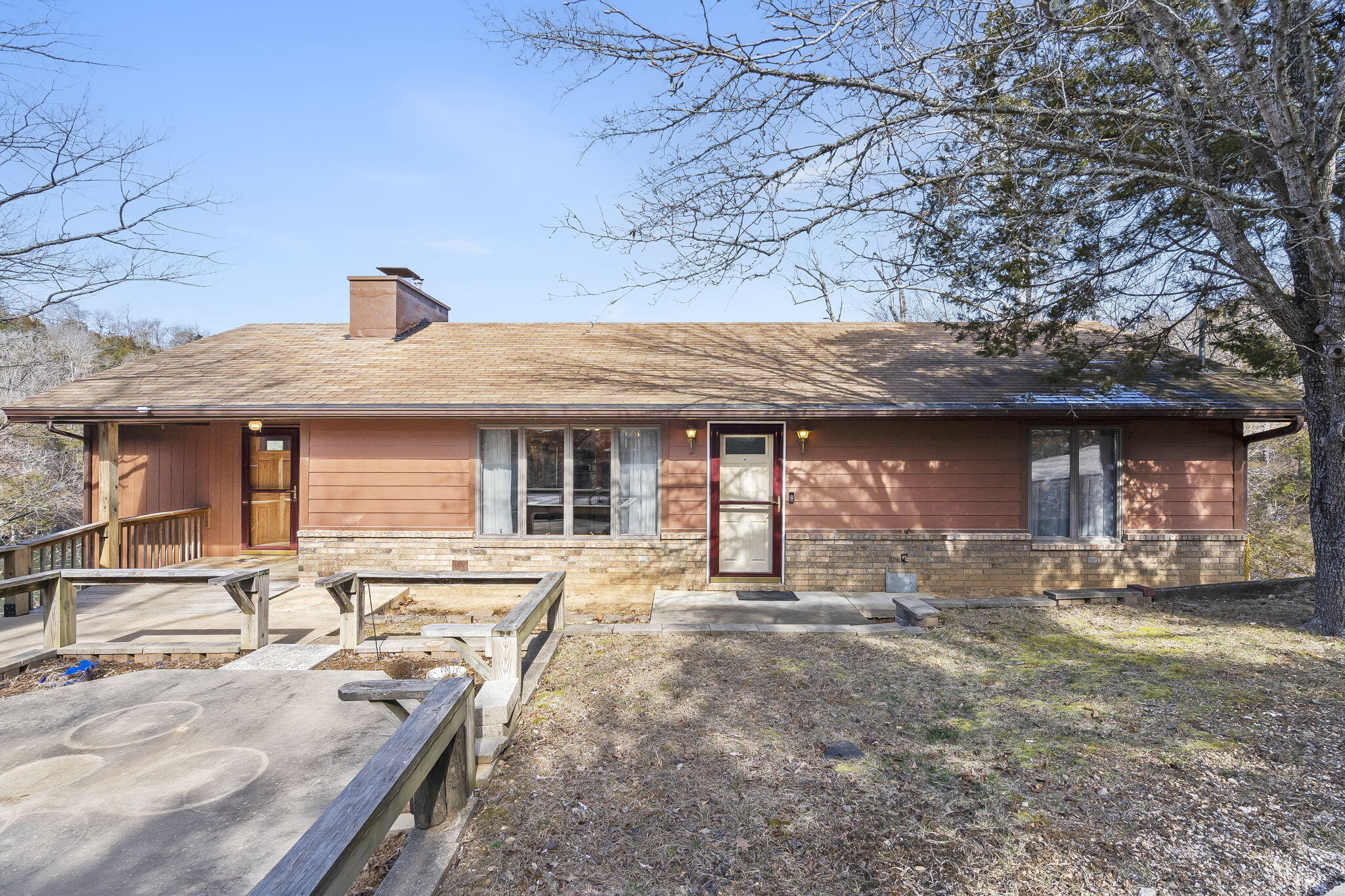 855 Shore Road Property Photo 6