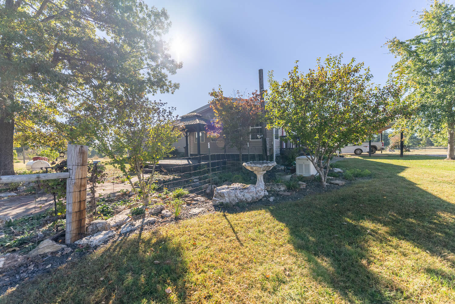 457 Banks Road Property Photo 5