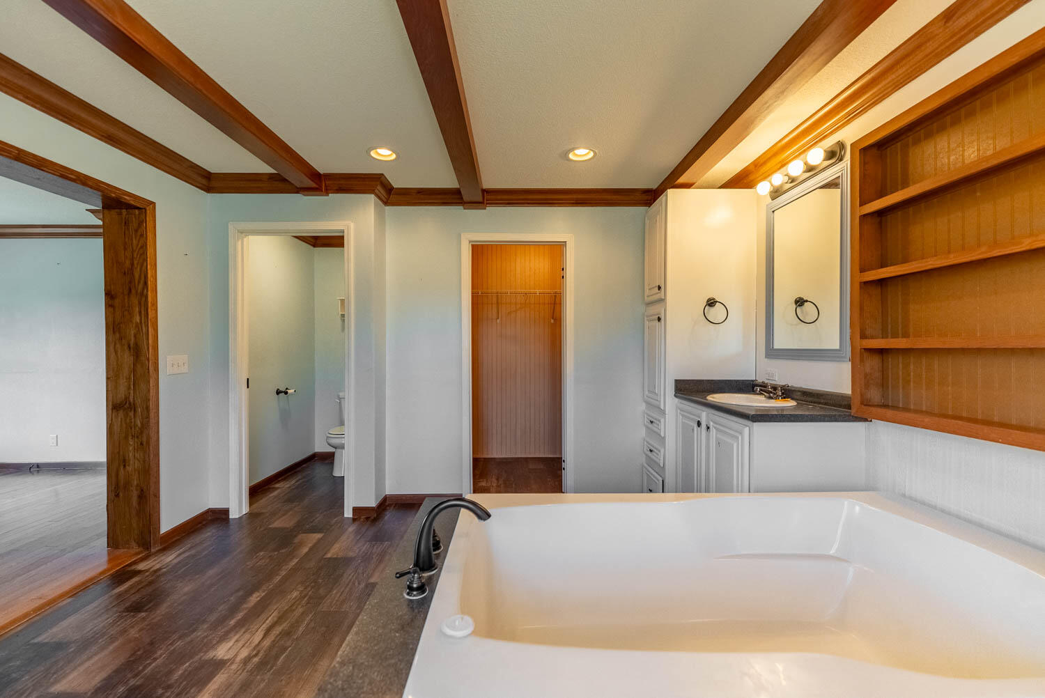 457 Banks Road Property Photo 40