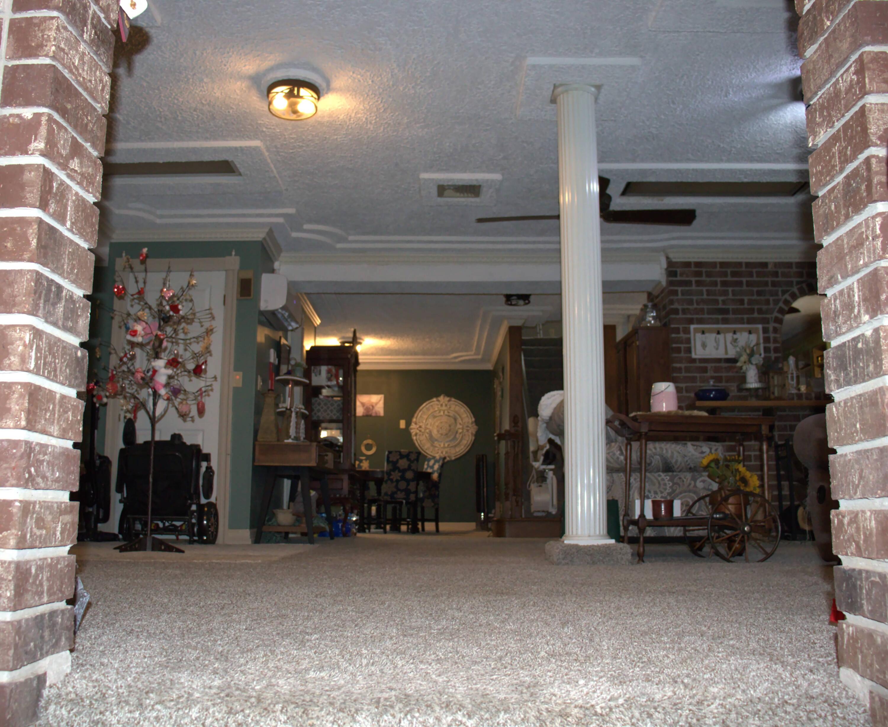 310 South 6th Street Property Photo 7