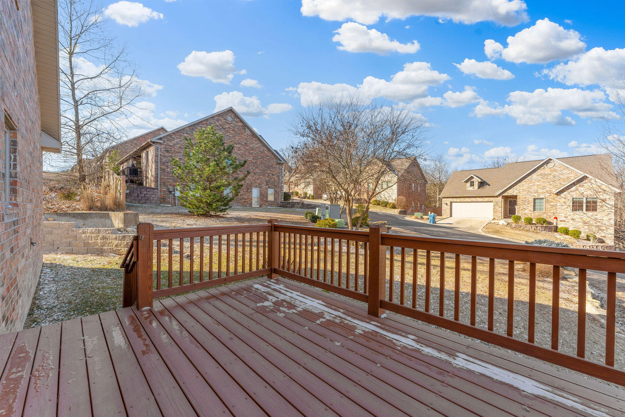 138 Lakehills Drive Property Photo 30
