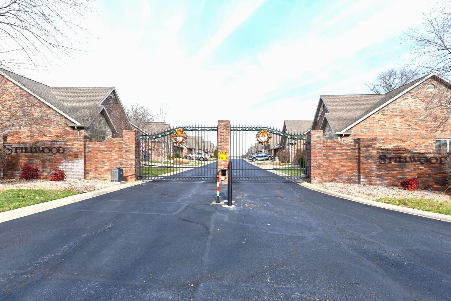 138 Lakehills Drive Property Photo 36