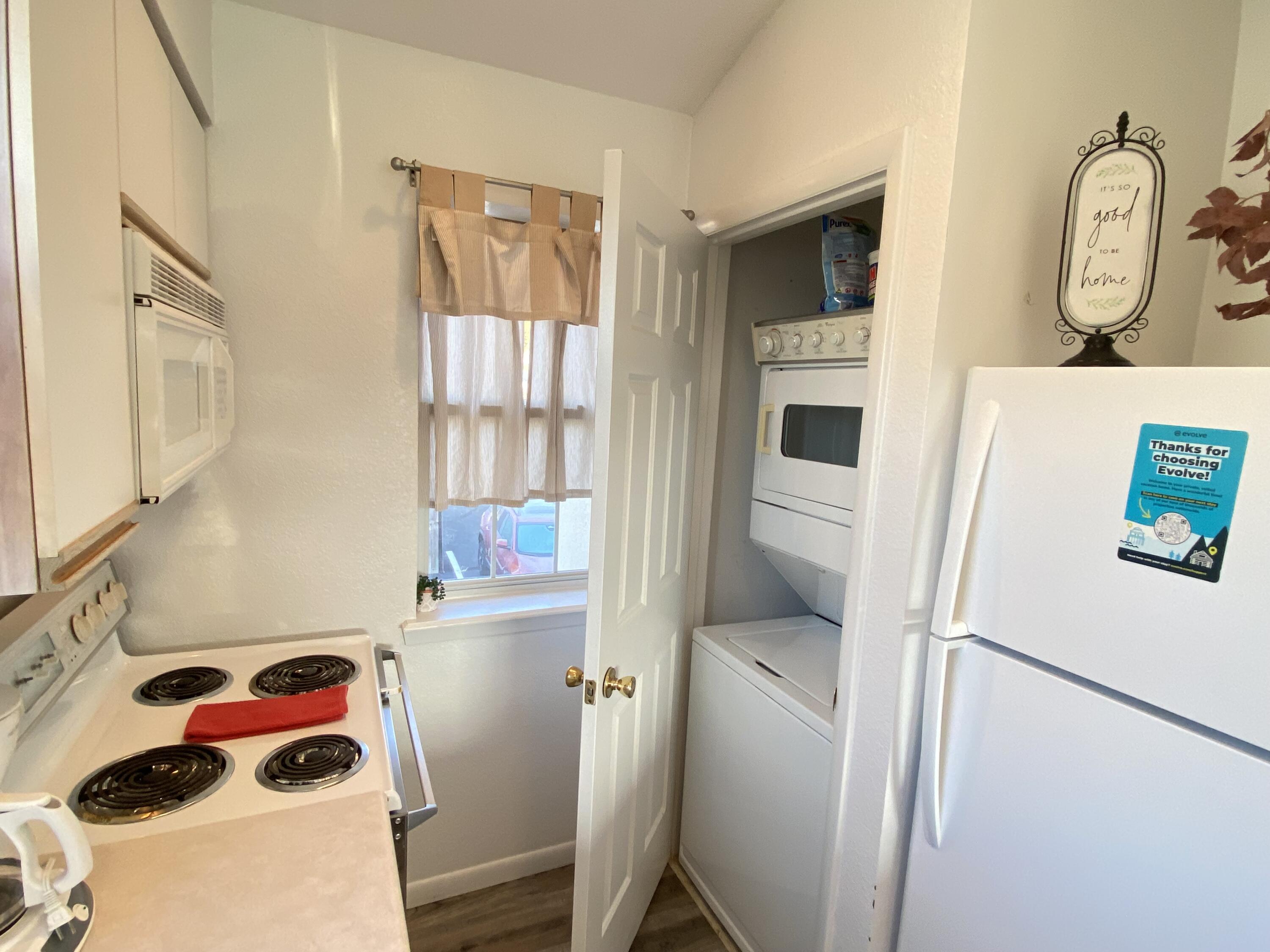 525 Valley View Drive Property Photo 9